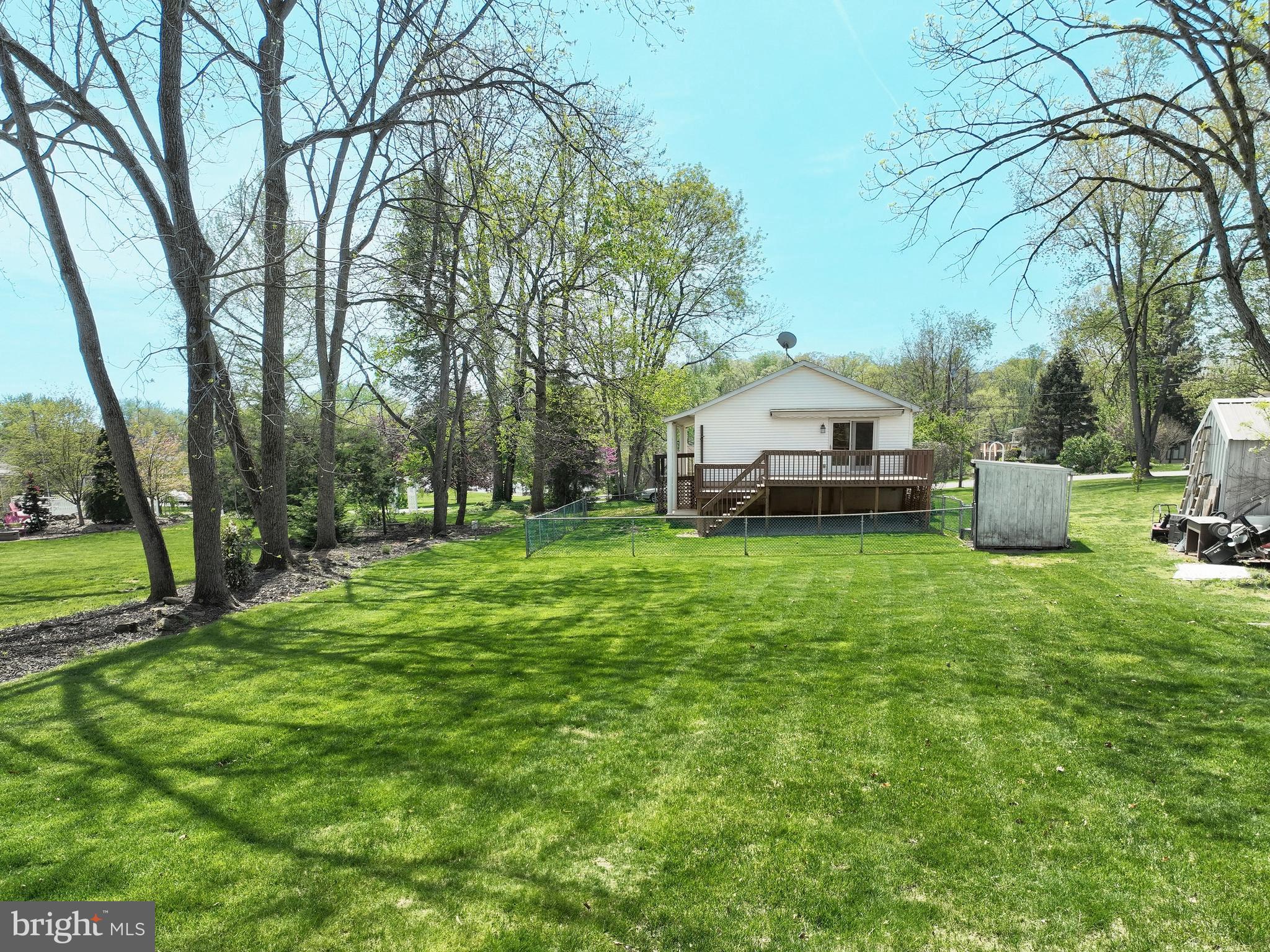 LAKE MEADE - Residential