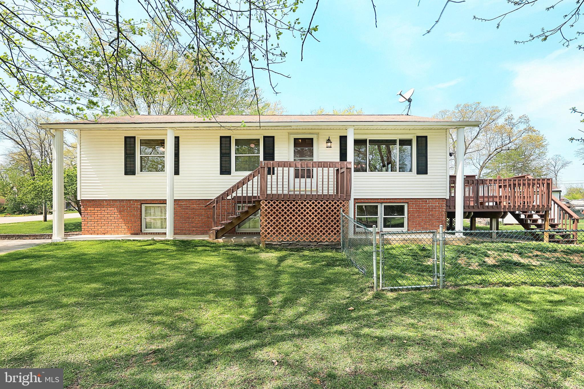 LAKE MEADE - Residential