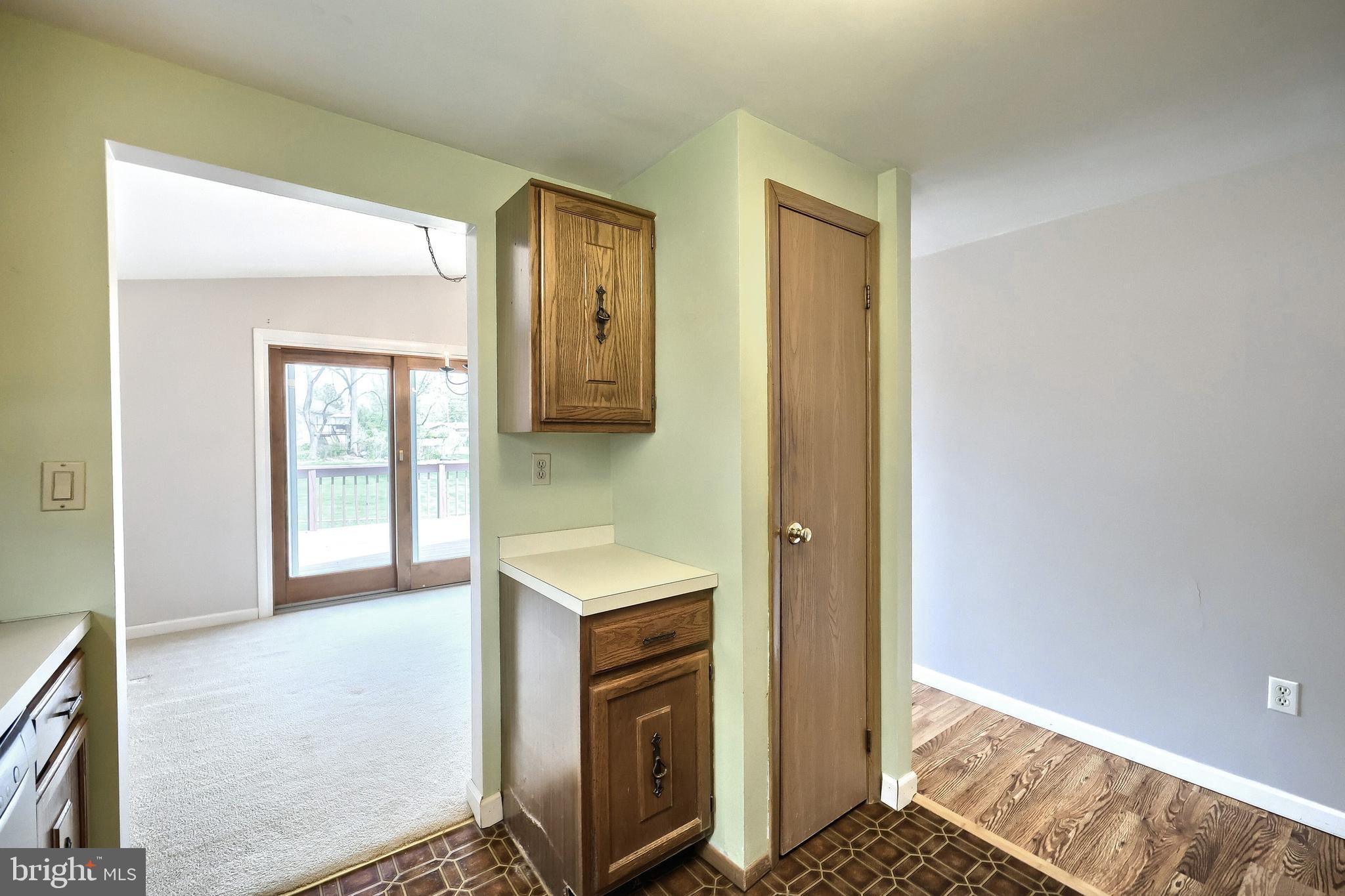 LAKE MEADE - Residential