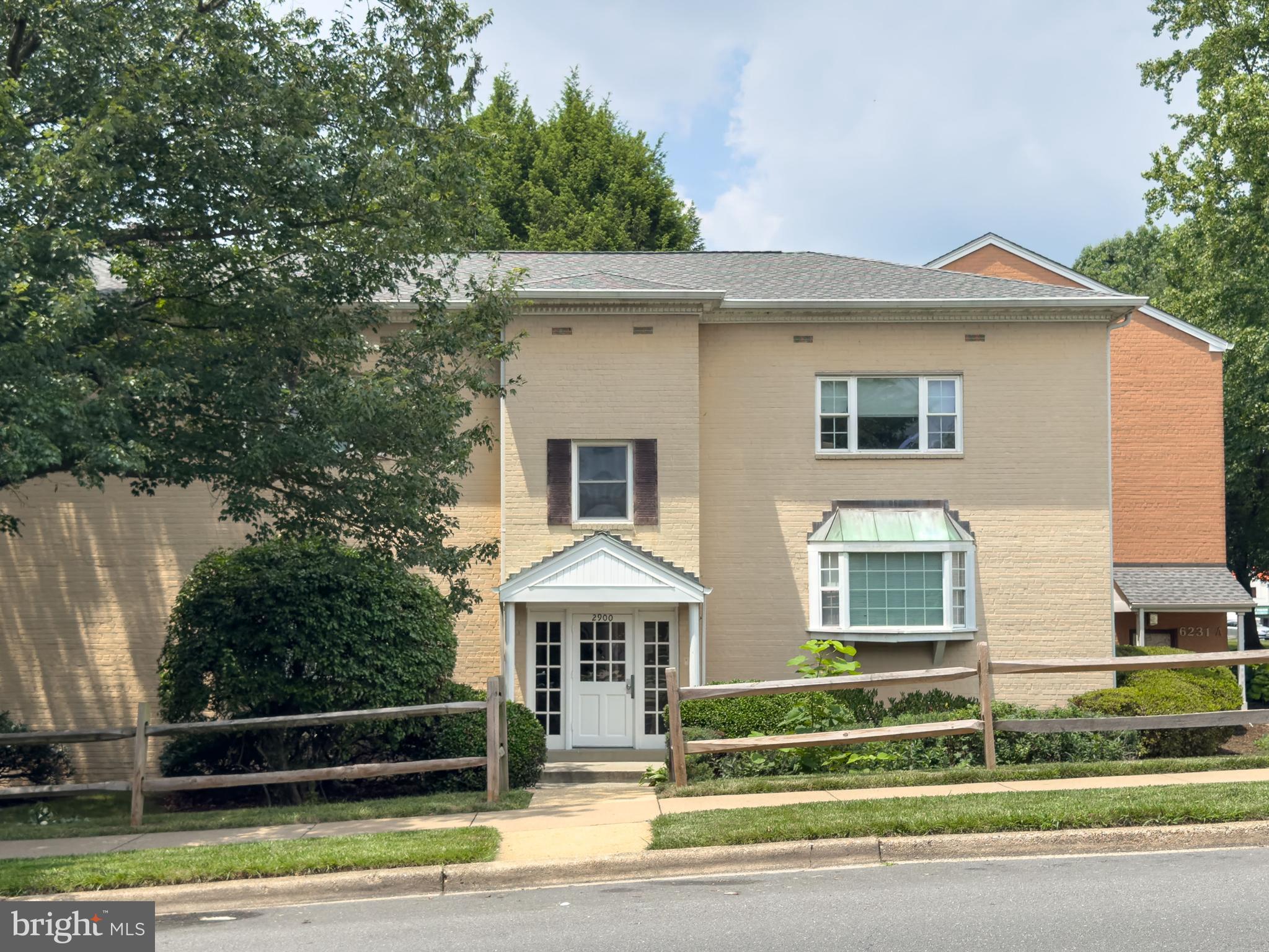 2900 PEYTON RANDOLPH DRIVE 201
