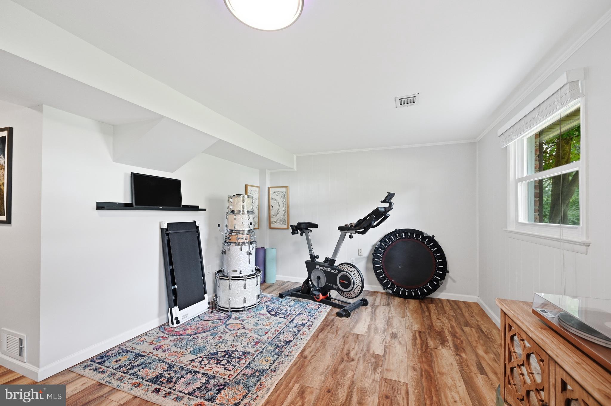 6426 CARRIAGE DRIVE