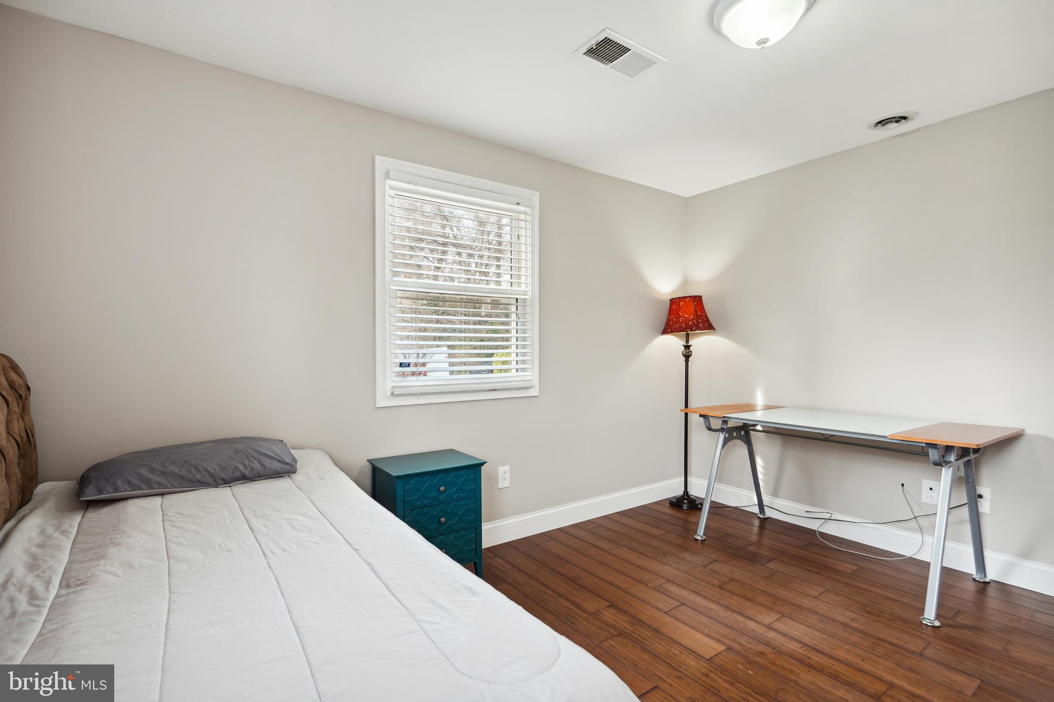 ROLLING VALLEY - Residential