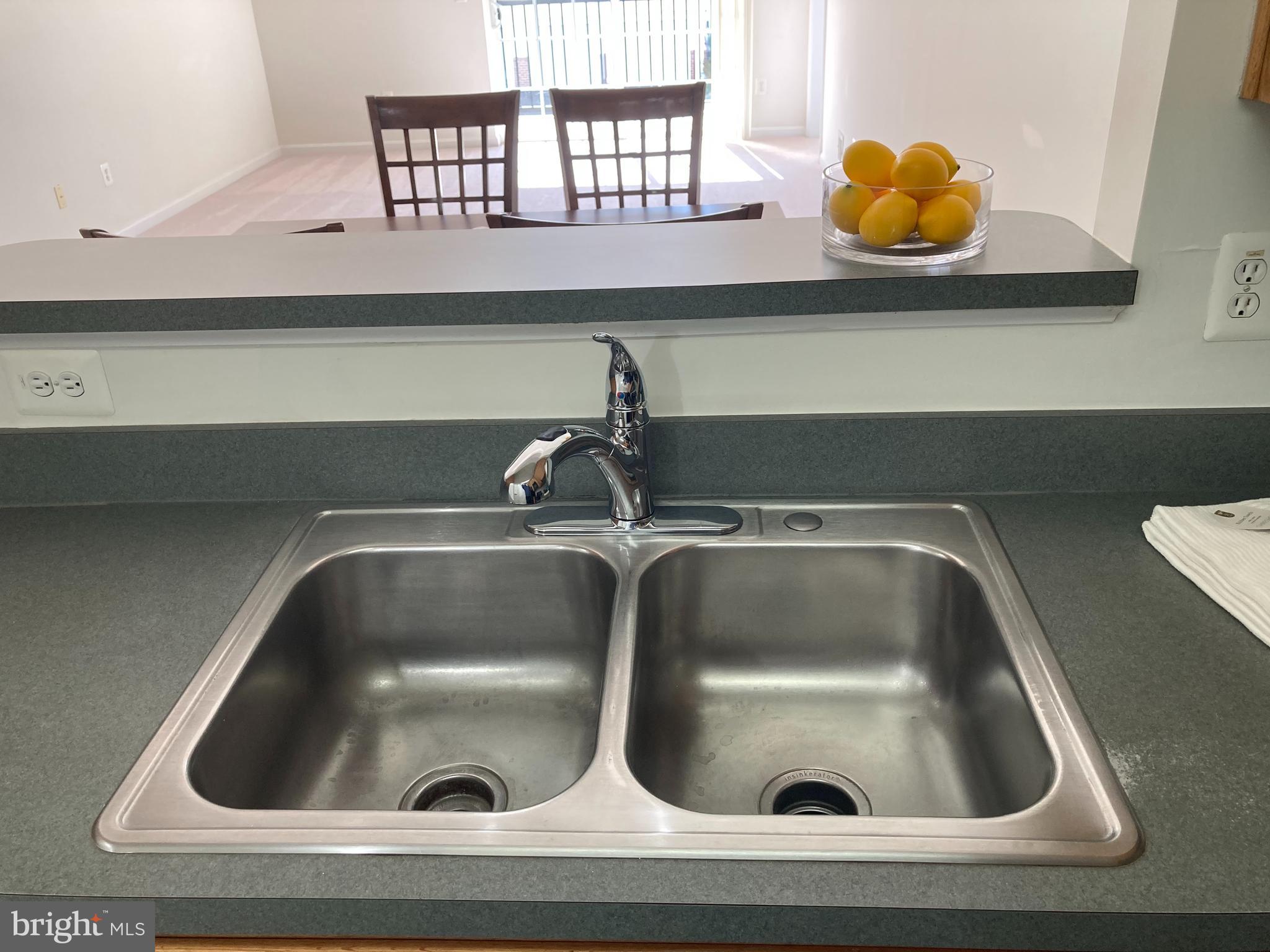 MAPLECREST - Residential