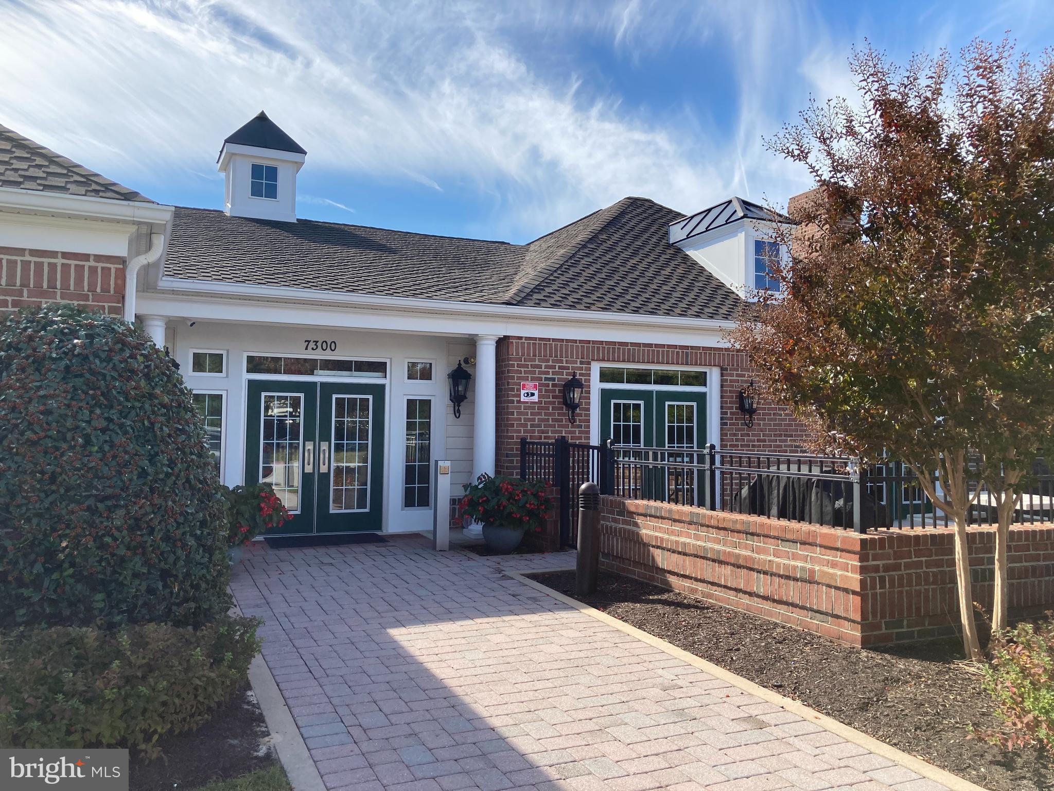 MAPLECREST - Residential