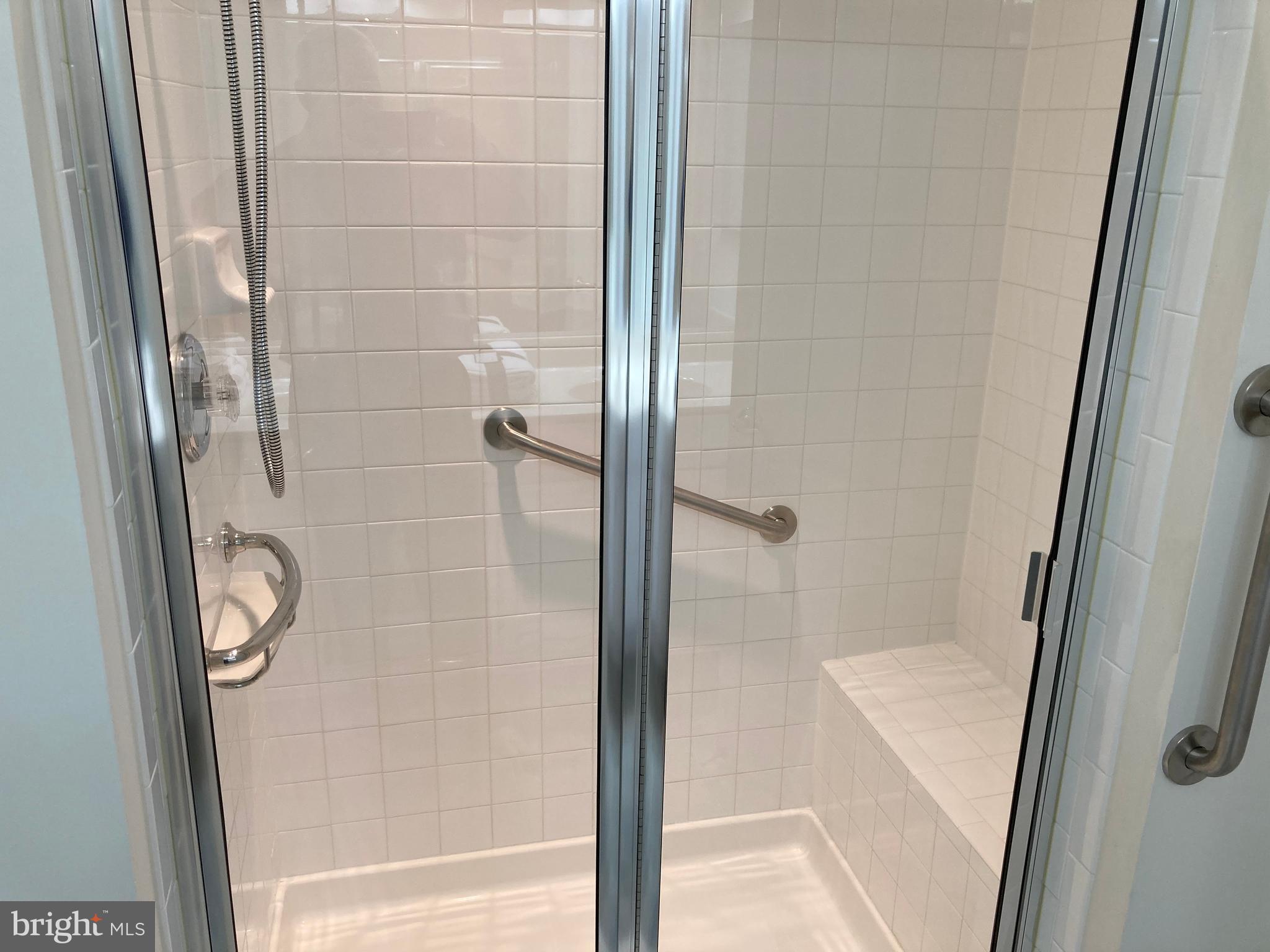 MAPLECREST - Residential