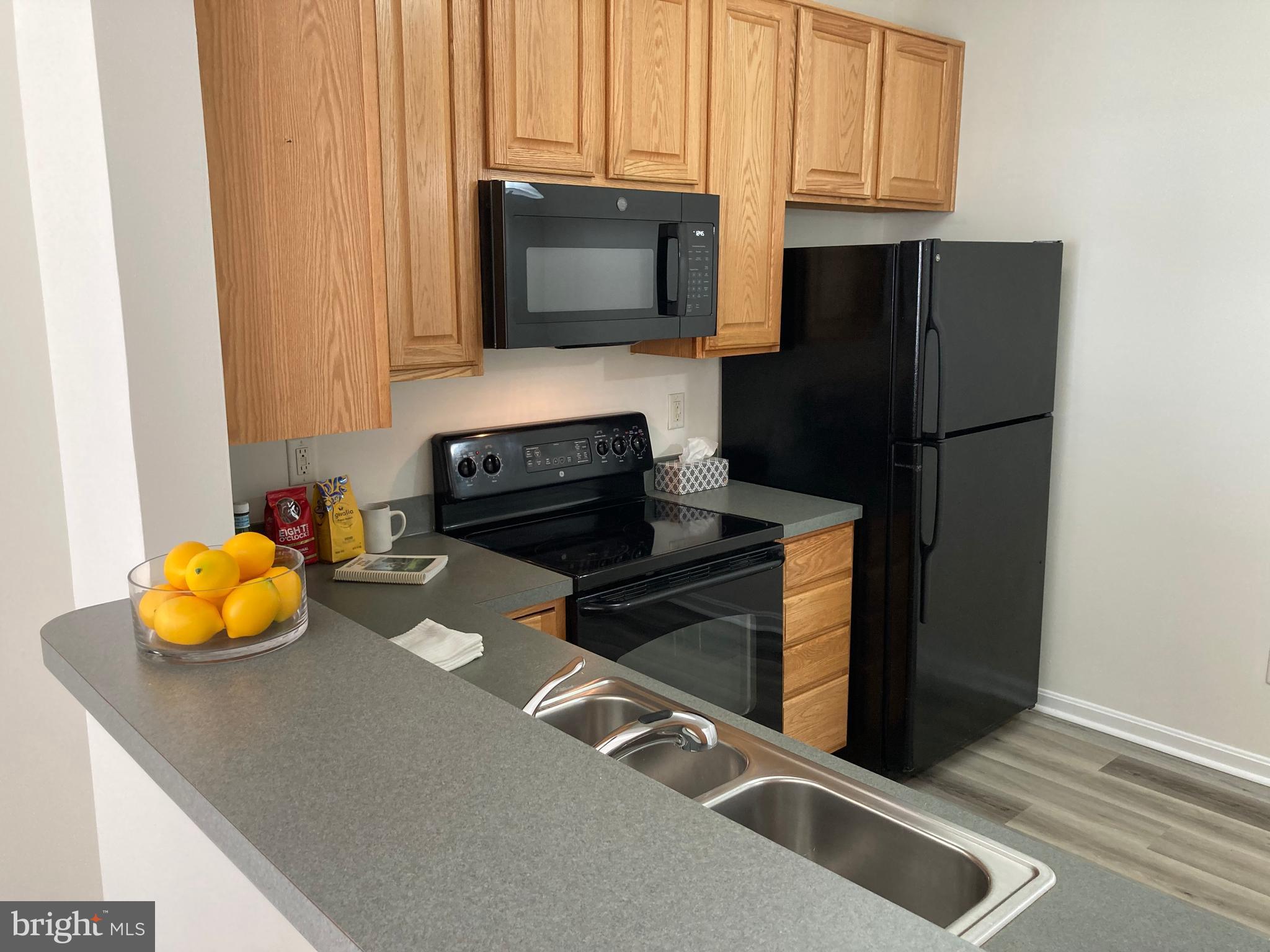 MAPLECREST - Residential