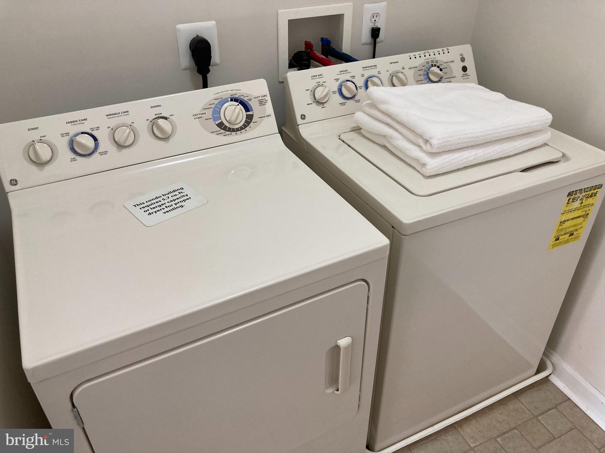 MAPLECREST - Residential