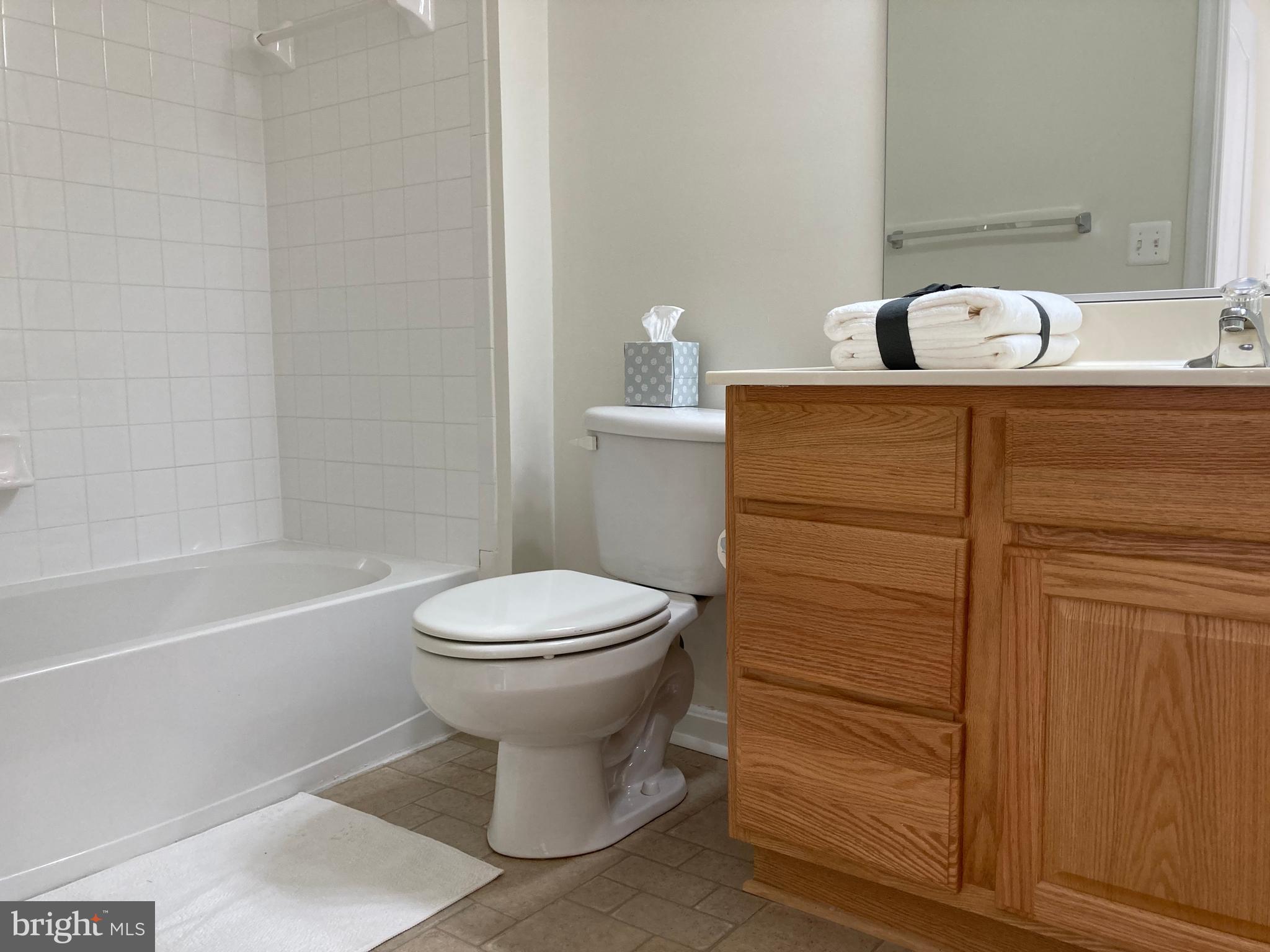 MAPLECREST - Residential