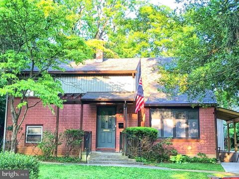 1303 SADDLEBACK ROAD PIKESVILLE MD 21208
