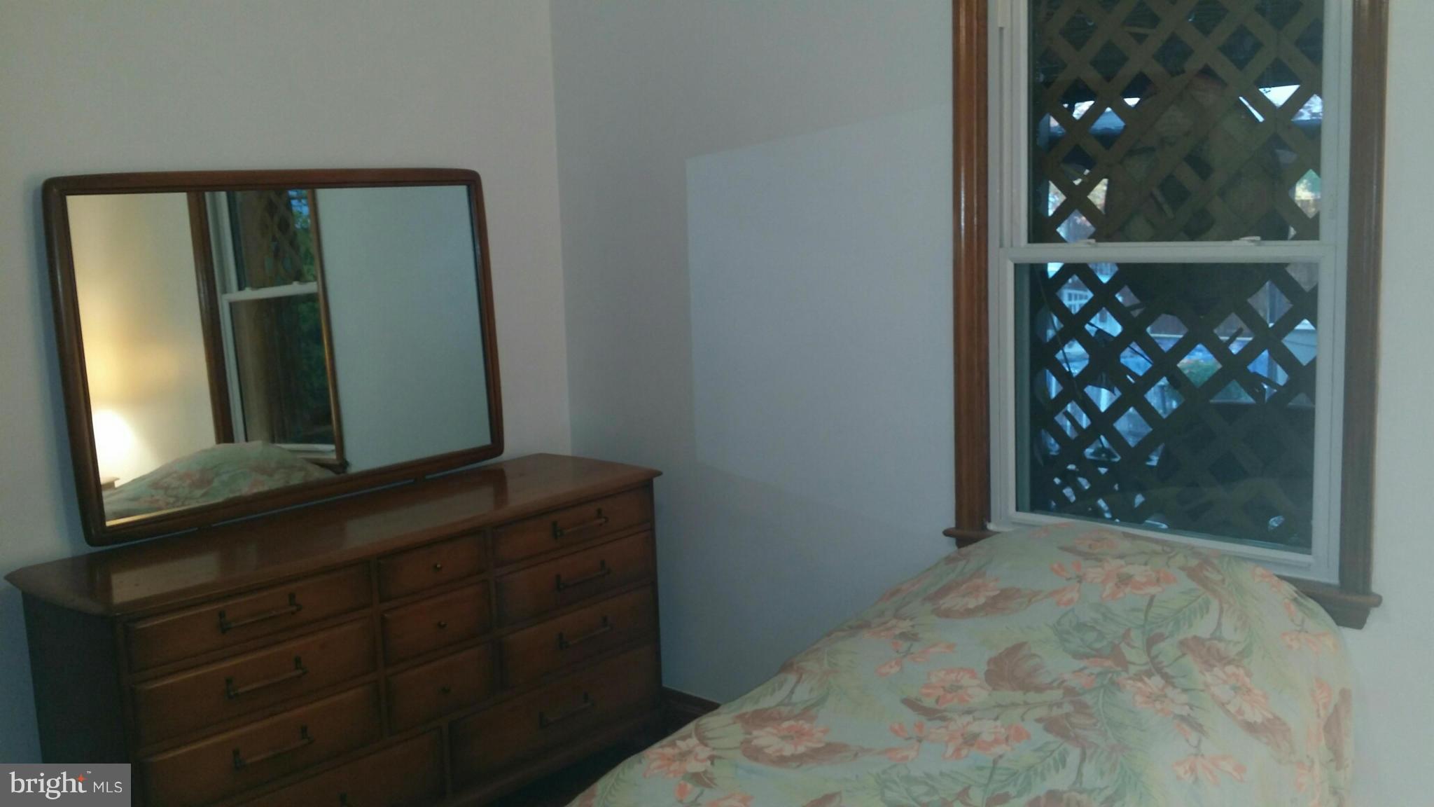 COLONIAL DRIVE - Residential Lease