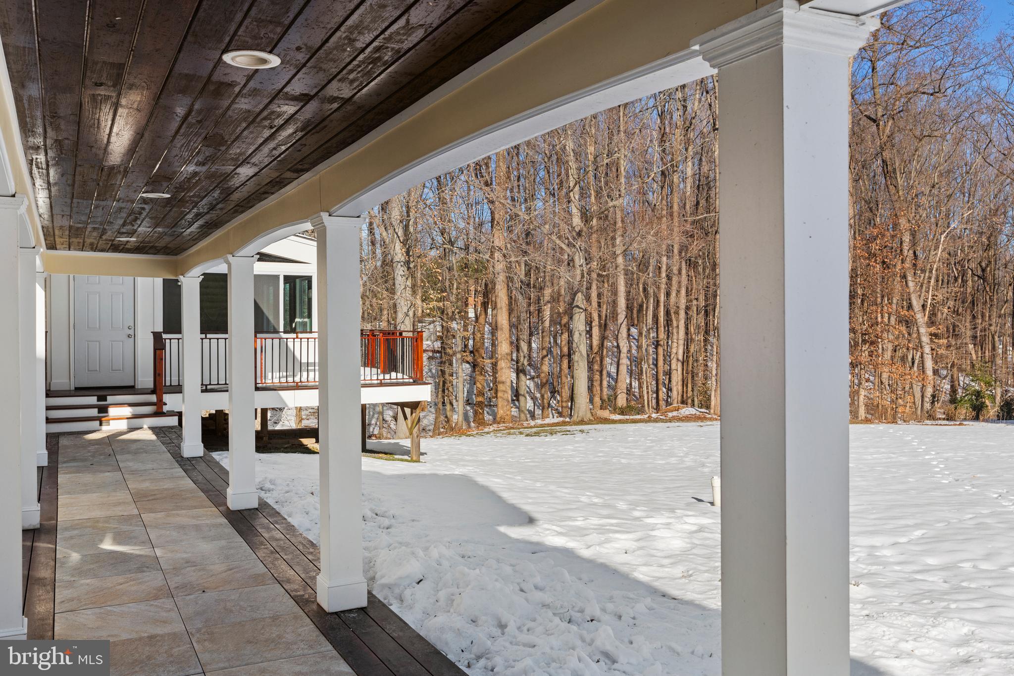 MEADOWGATE - Residential