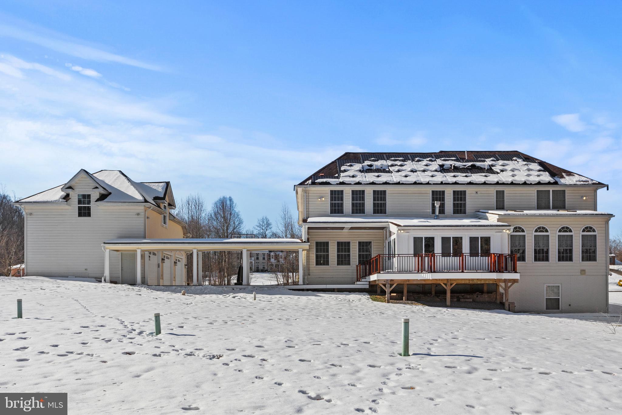 MEADOWGATE - Residential