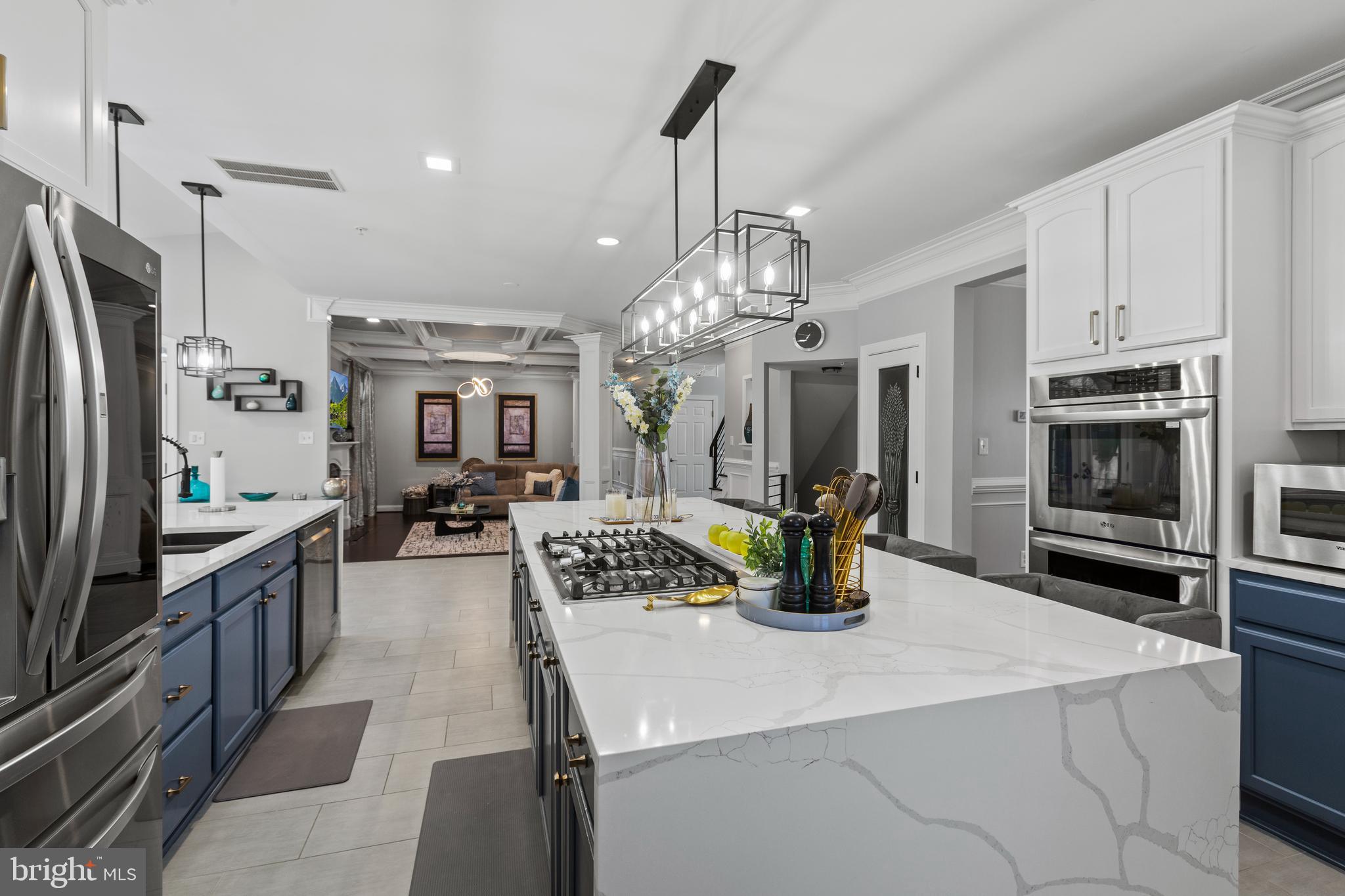 MEADOWGATE - Residential