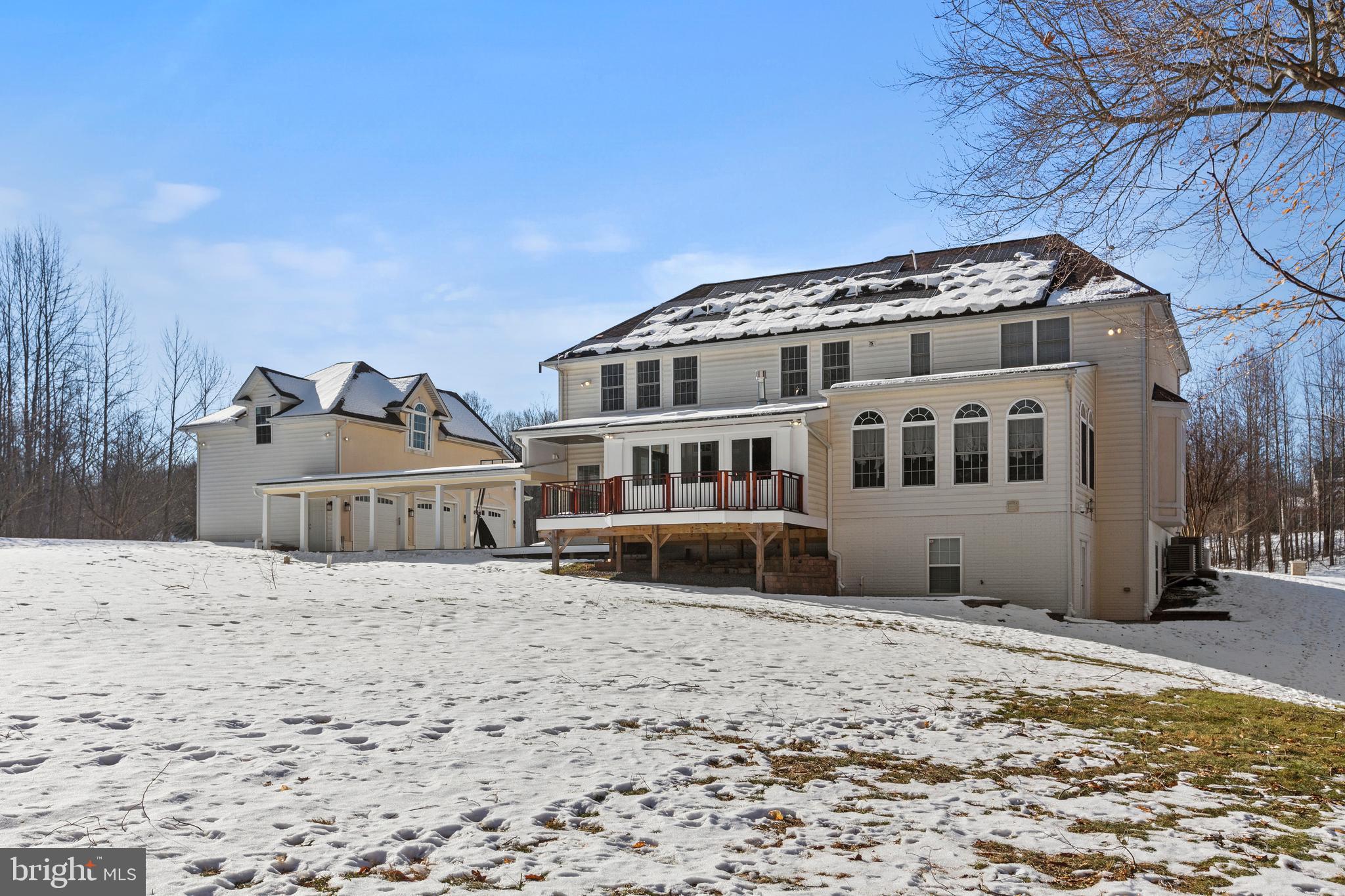 MEADOWGATE - Residential