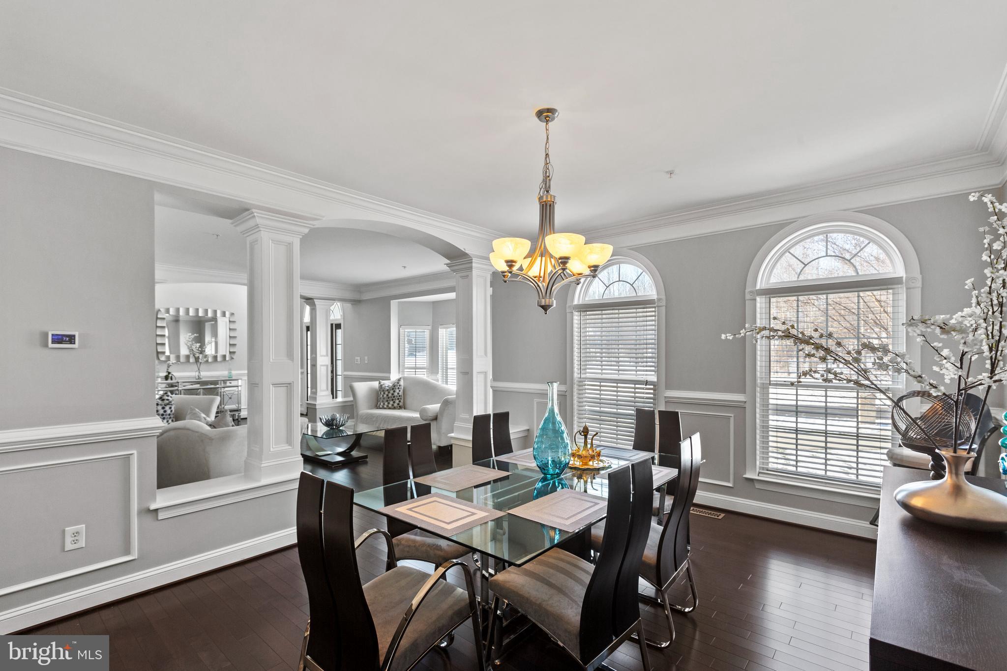 MEADOWGATE - Residential