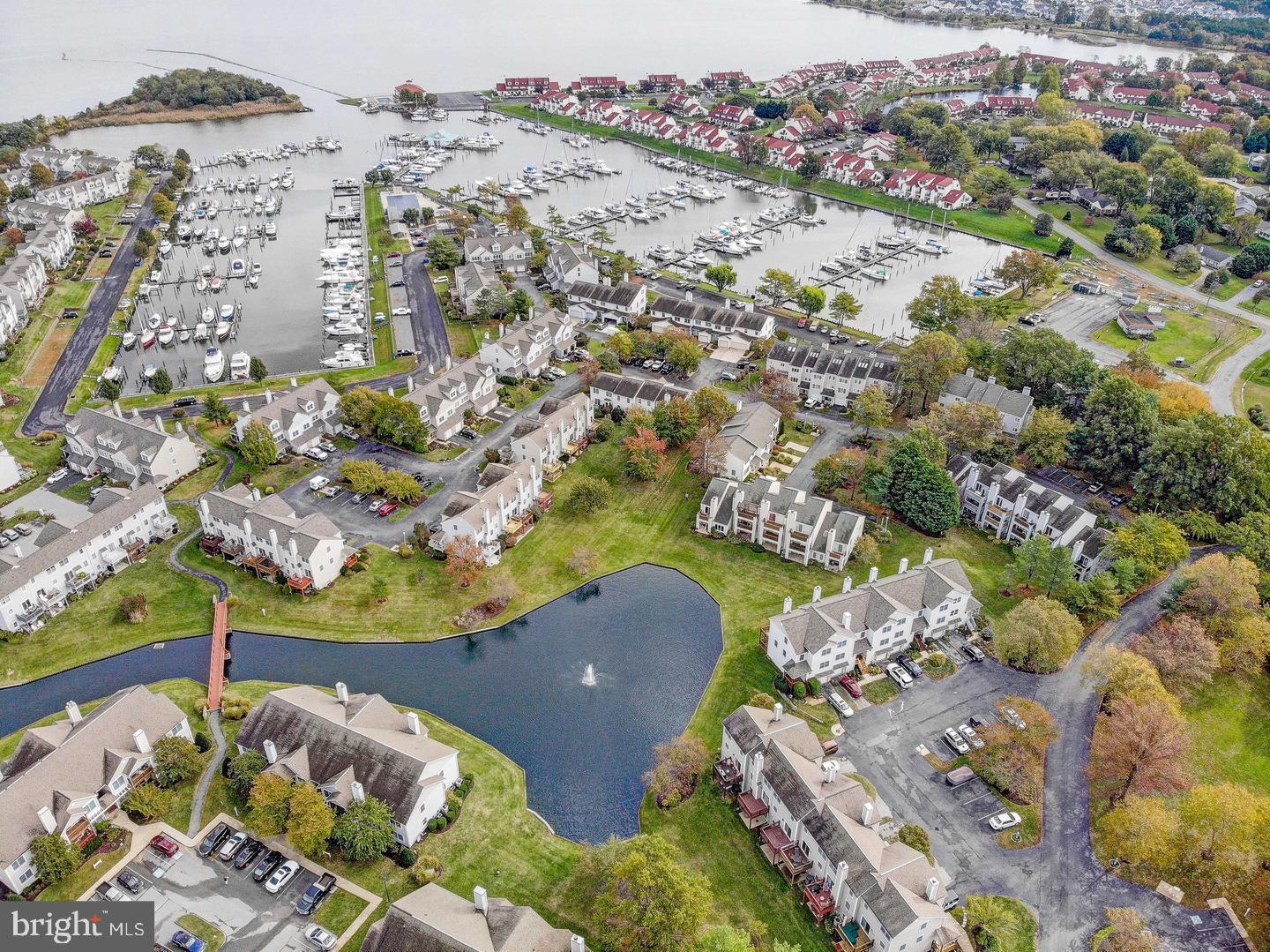 102 MERGANSER COURT 102