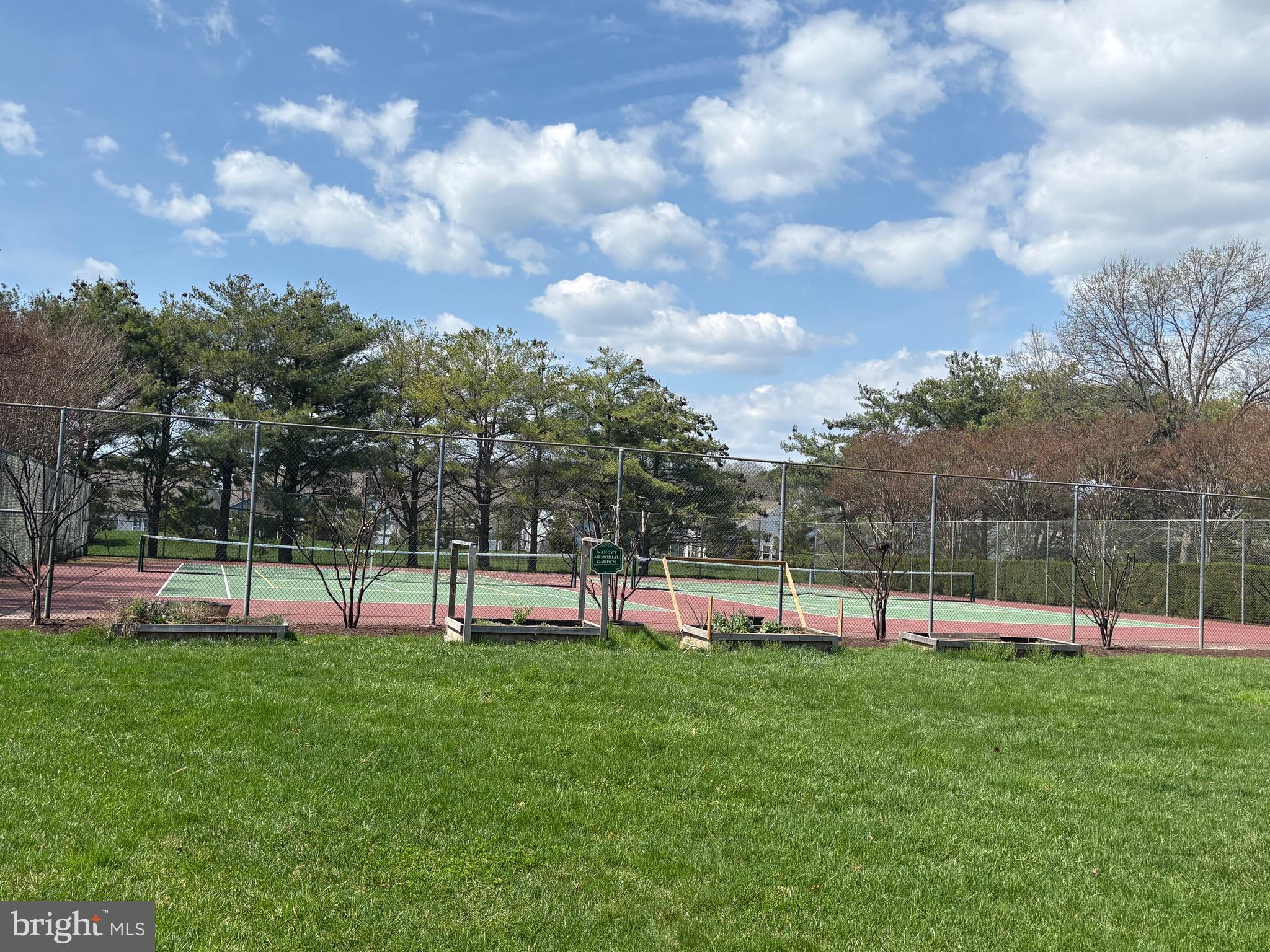 102 MERGANSER COURT 102