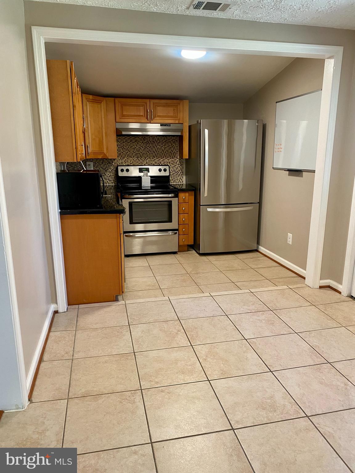 AVALON SHORES - Residential