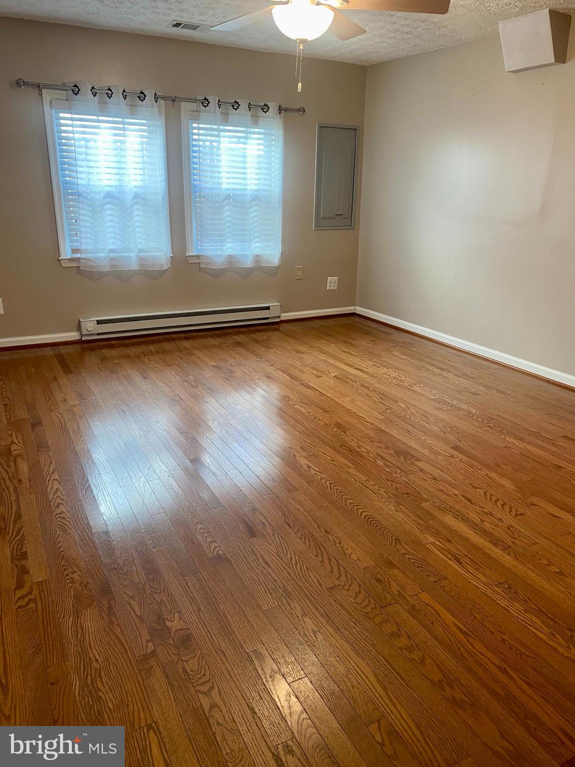 AVALON SHORES - Residential