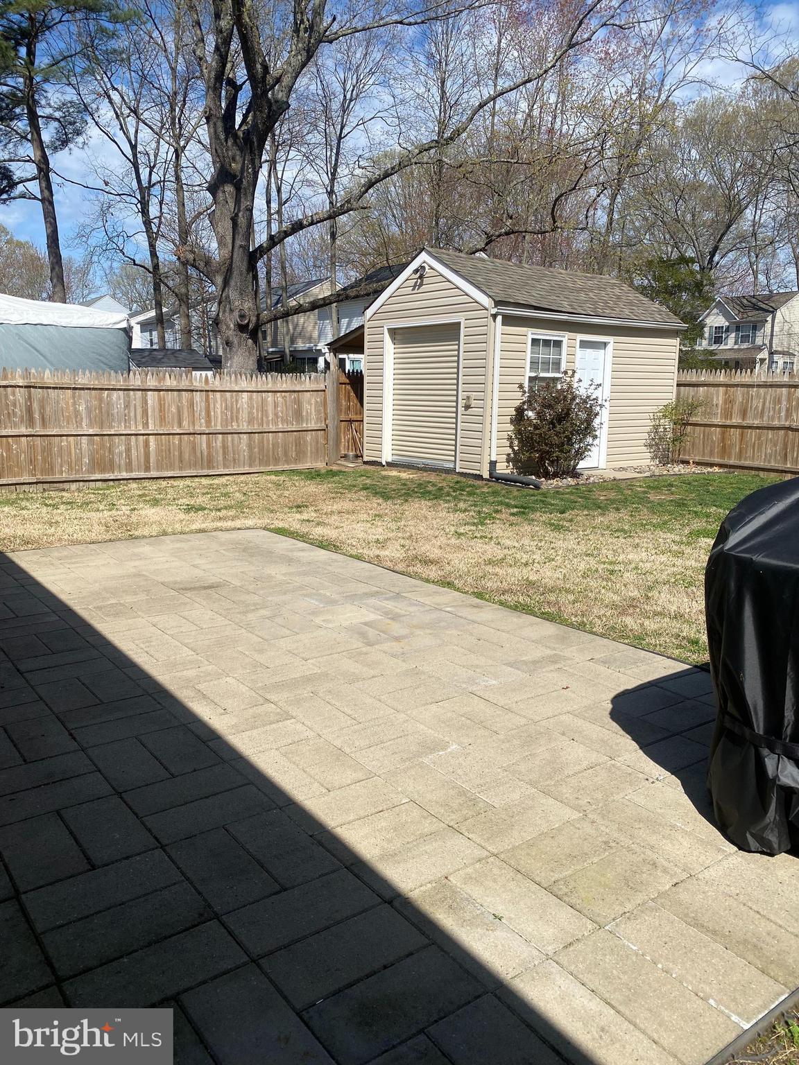 AVALON SHORES - Residential