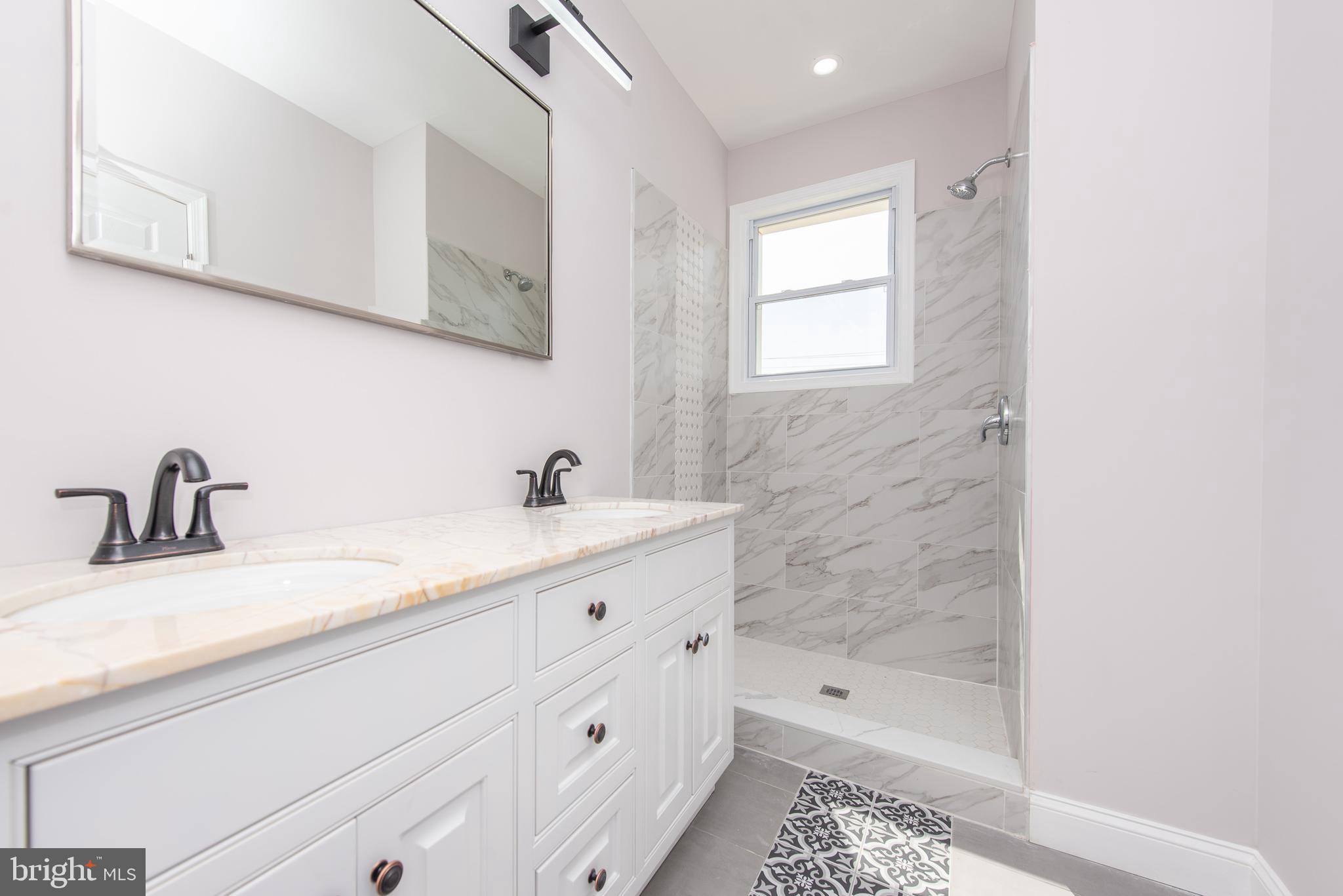 GREENSPRING - Residential