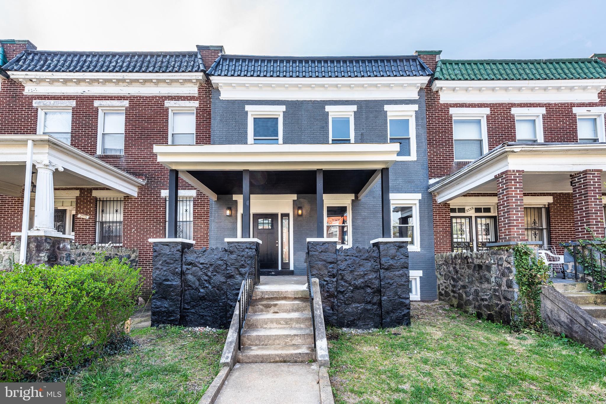 GREENSPRING - Residential