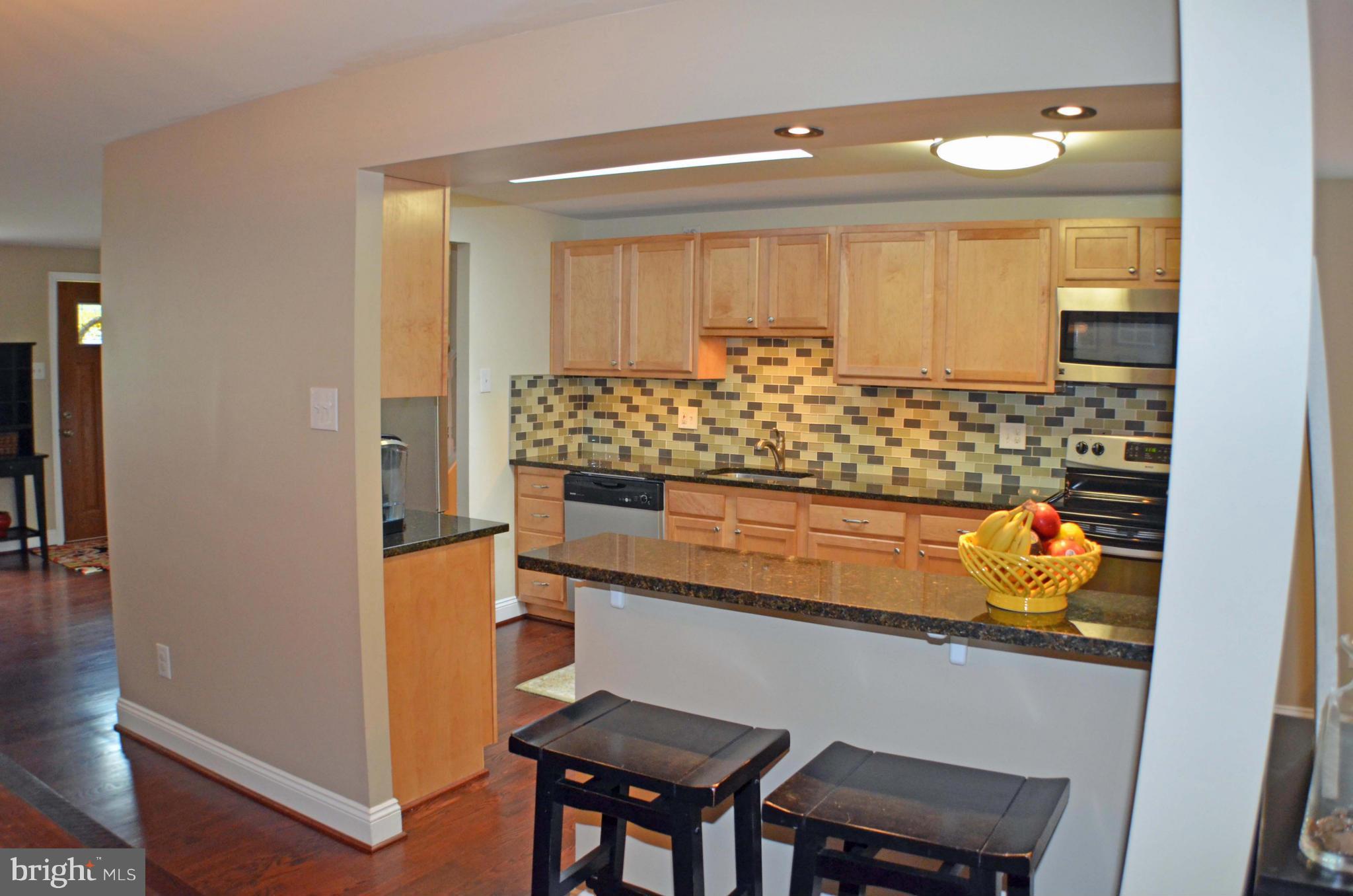 FOX MILL ESTATES - Residential