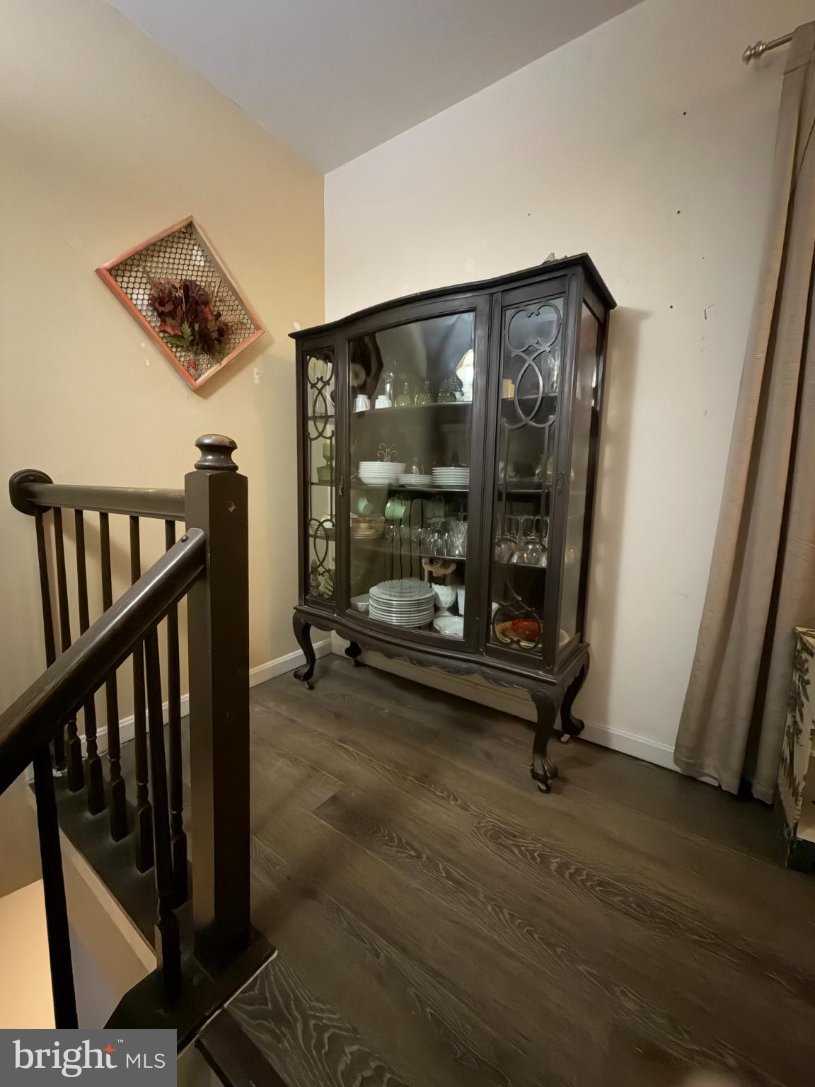 SOUTH HAMPTON - Residential