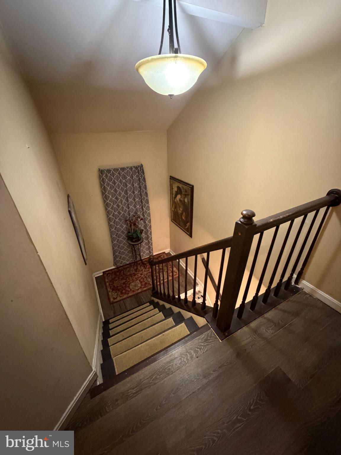 SOUTH HAMPTON - Residential