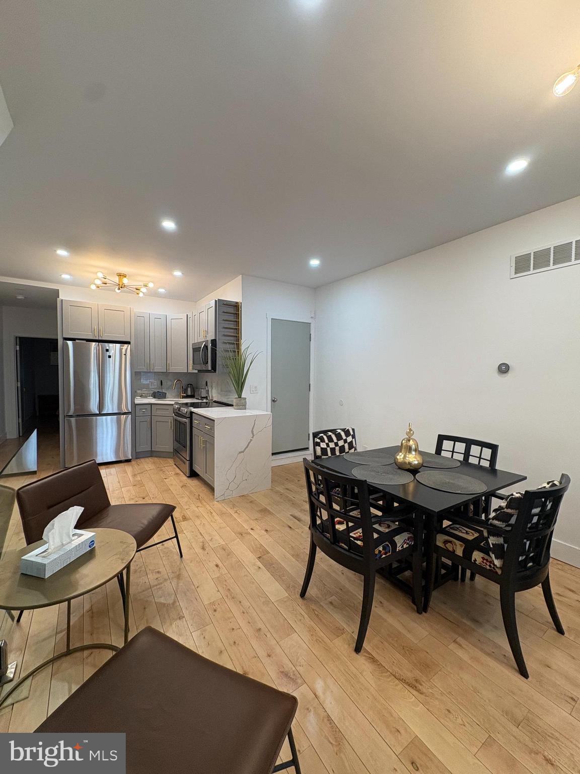 PENNSPORT - Residential Lease