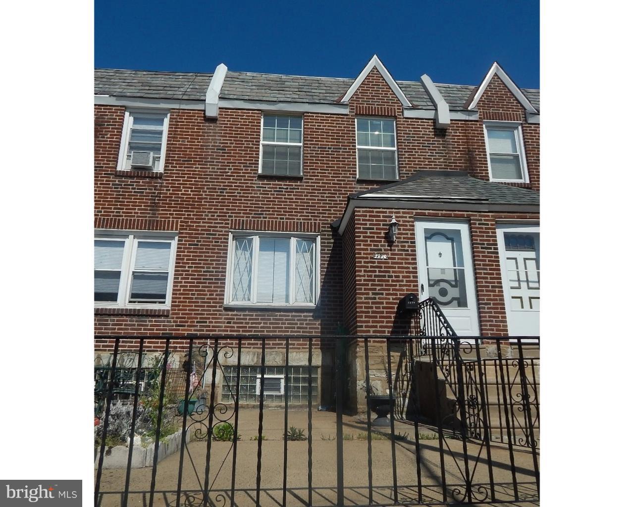 CASTOR GARDENS - Residential Lease