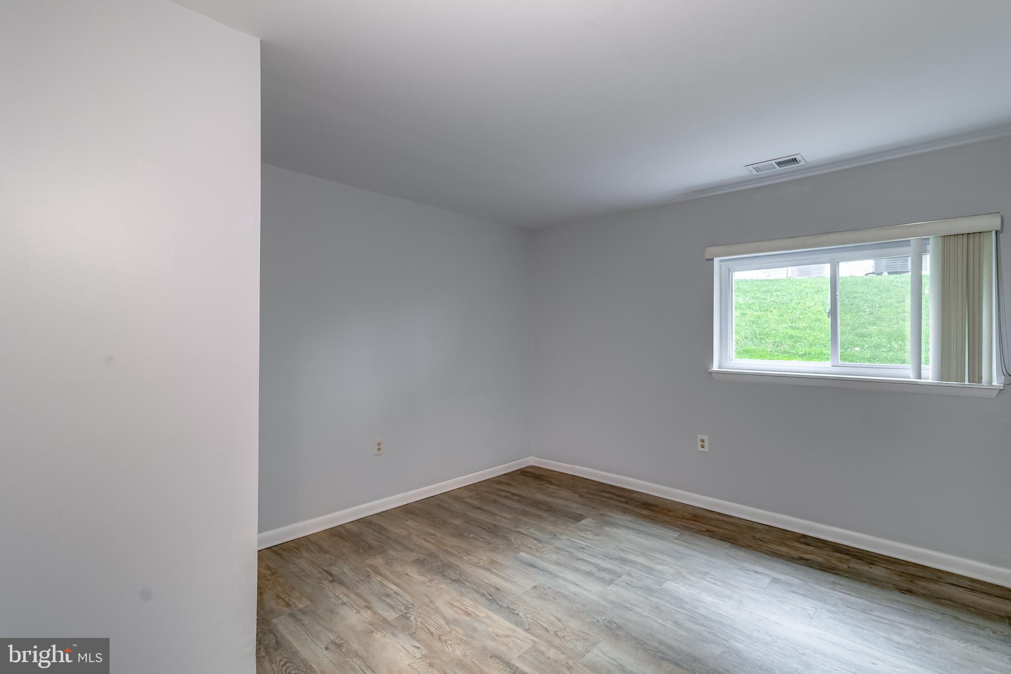 SATYR GREEN - Residential