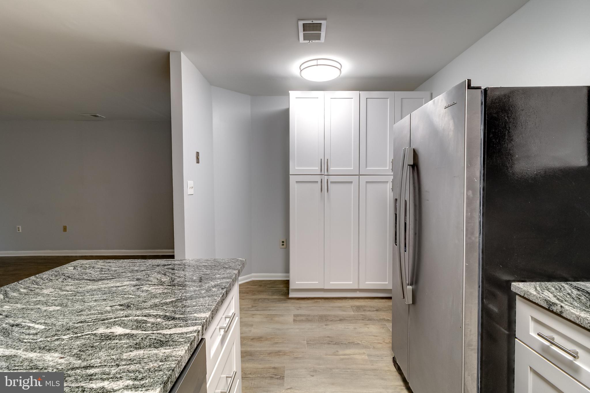SATYR GREEN - Residential