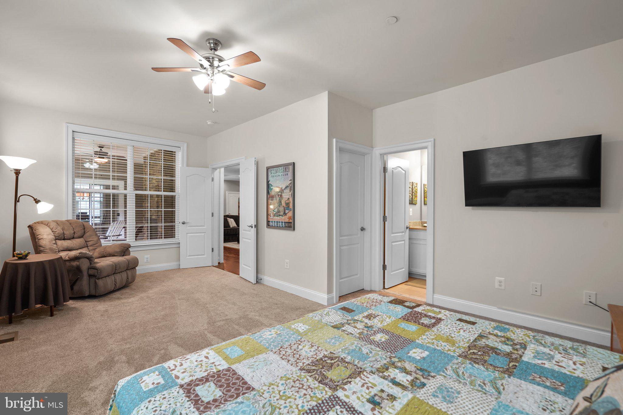 SPRING RIDGE - Residential