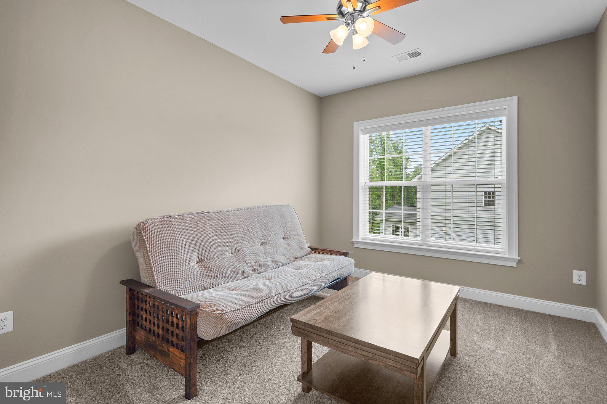 SPRING RIDGE - Residential