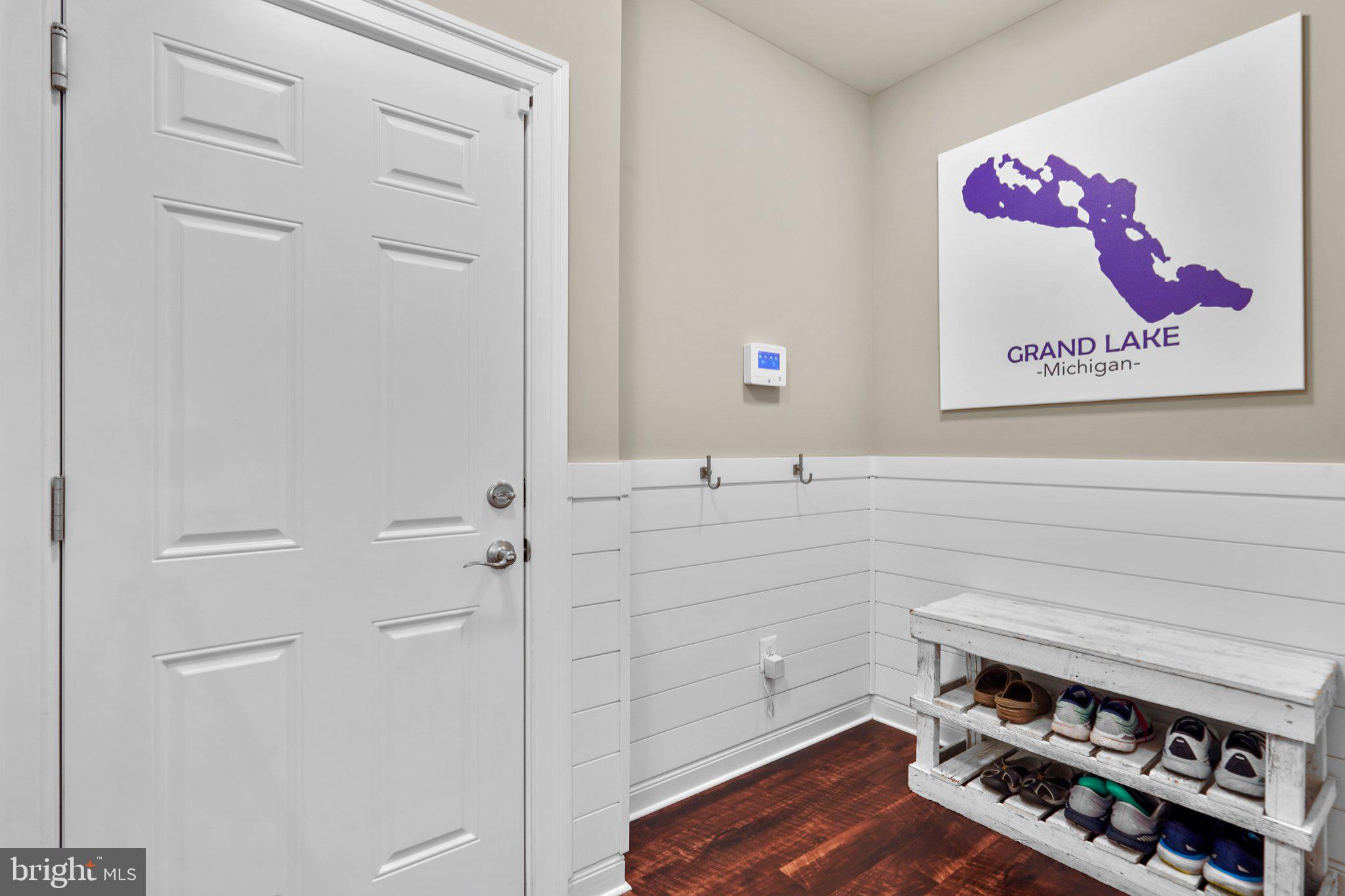 SPRING RIDGE - Residential