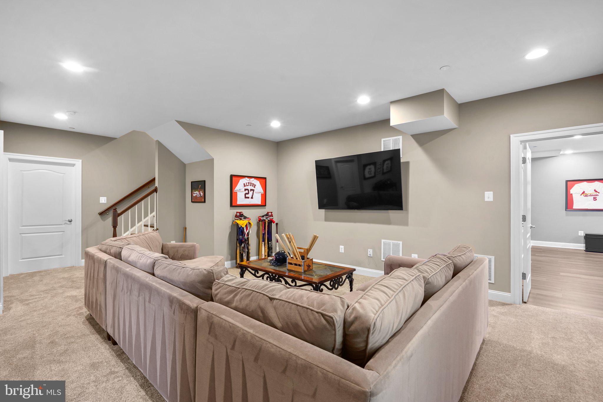 SPRING RIDGE - Residential