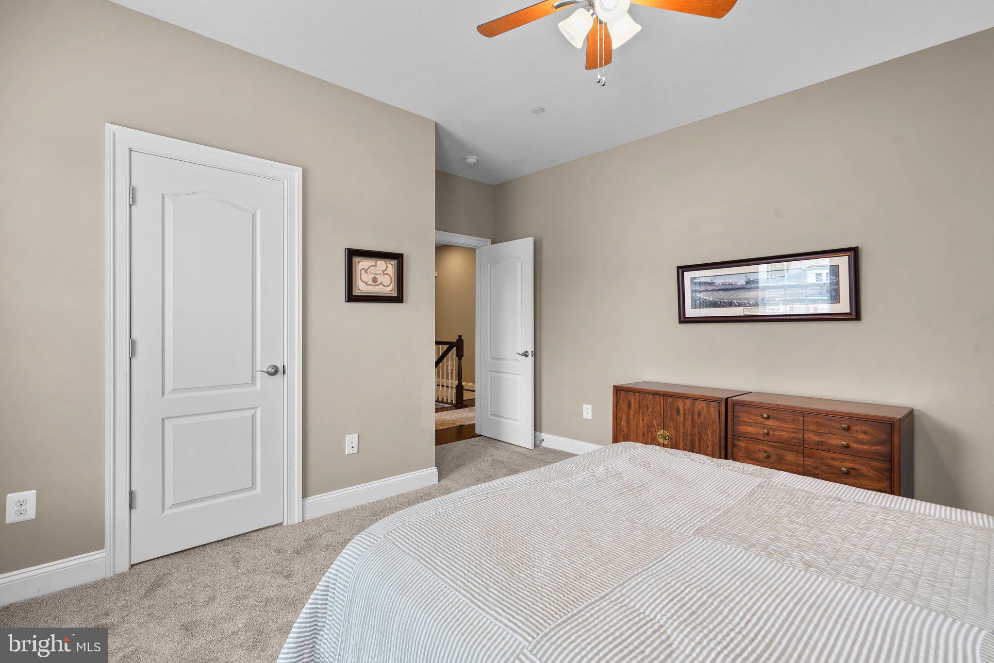 SPRING RIDGE - Residential