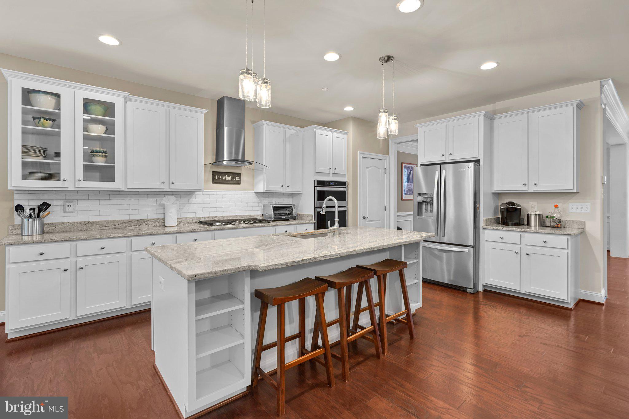 SPRING RIDGE - Residential