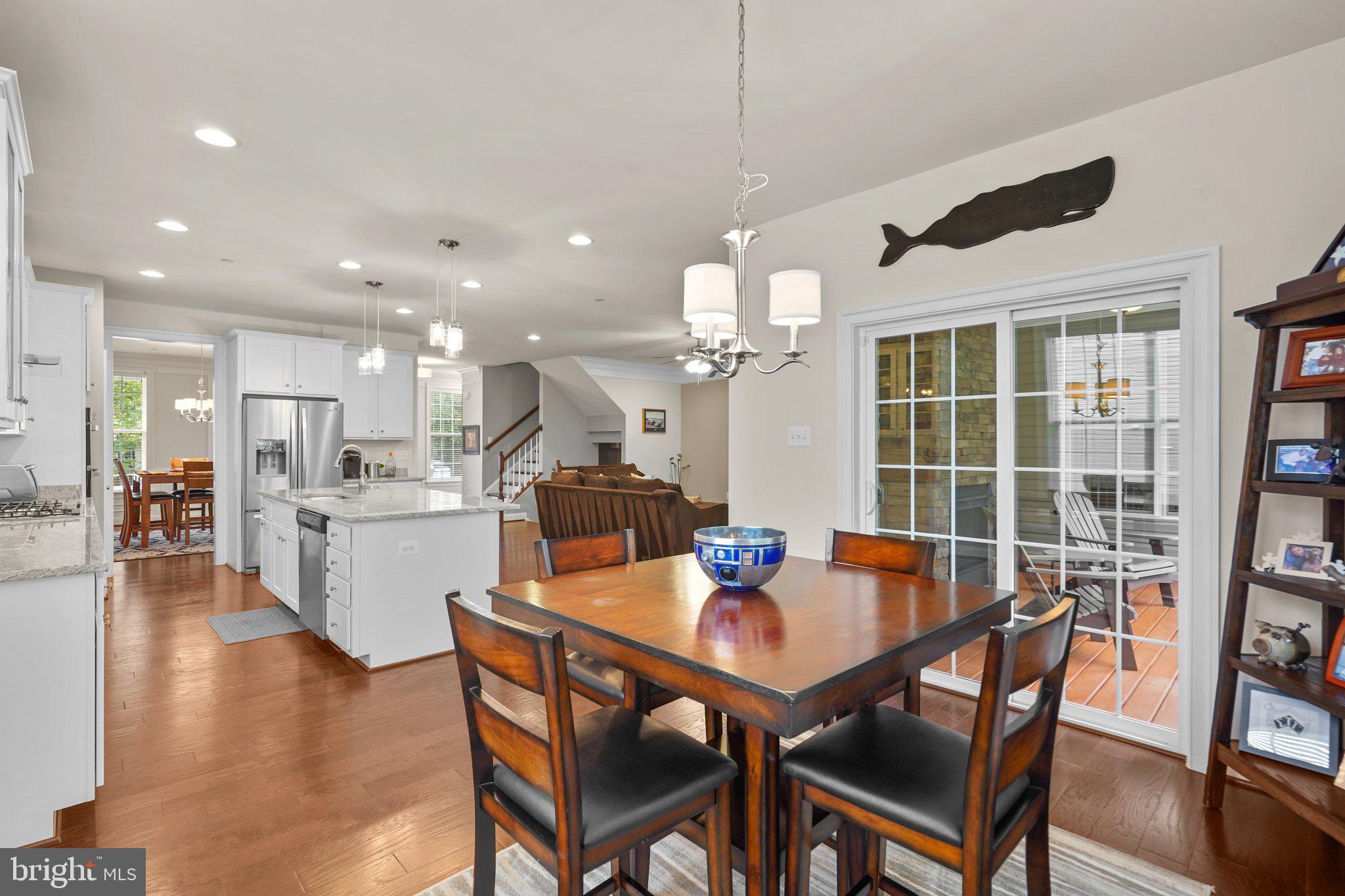 SPRING RIDGE - Residential