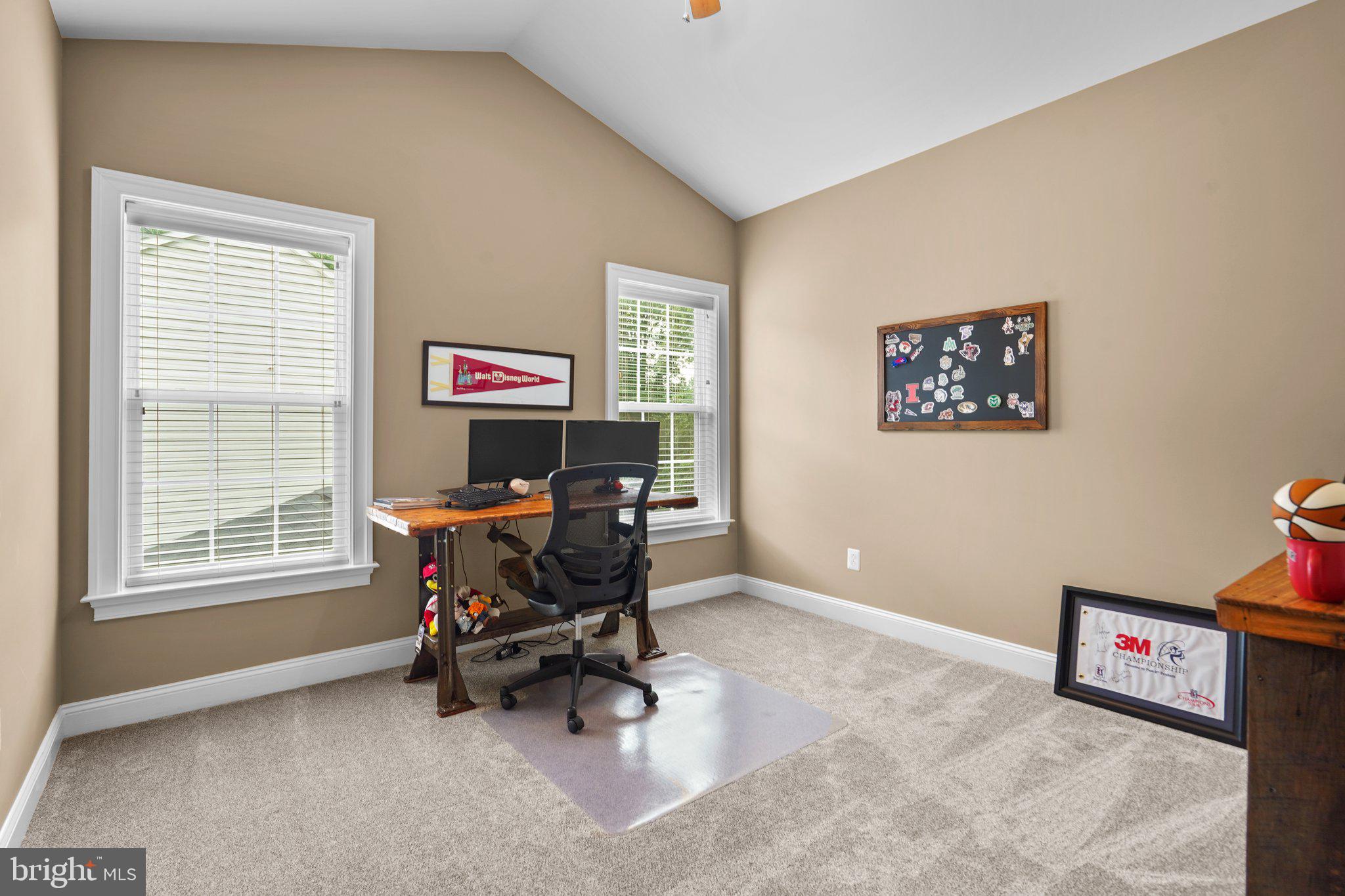 SPRING RIDGE - Residential