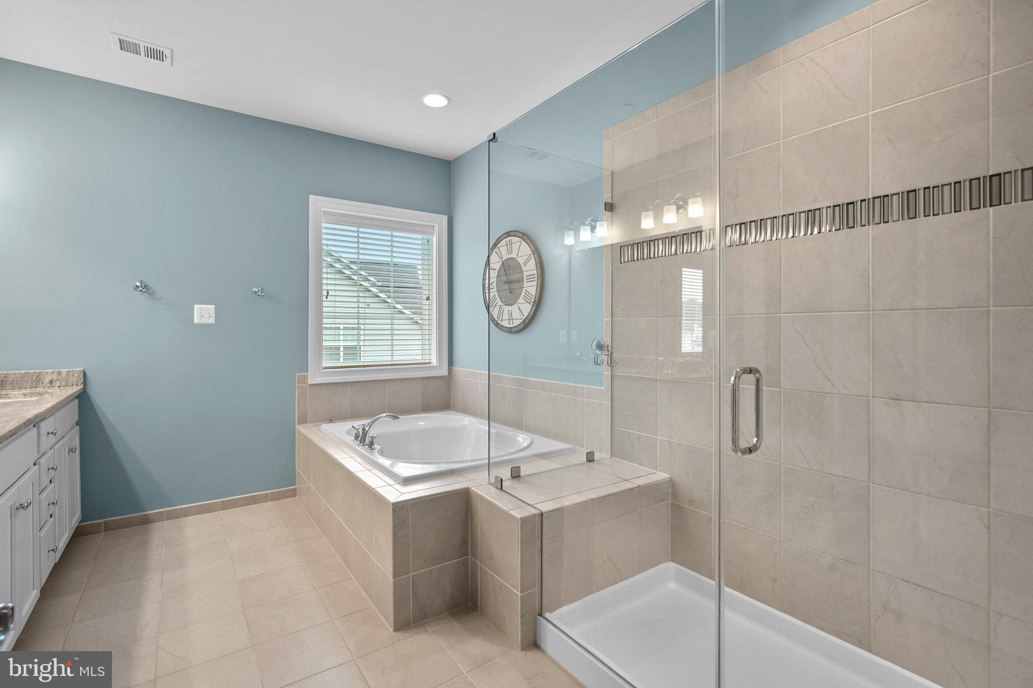 SPRING RIDGE - Residential