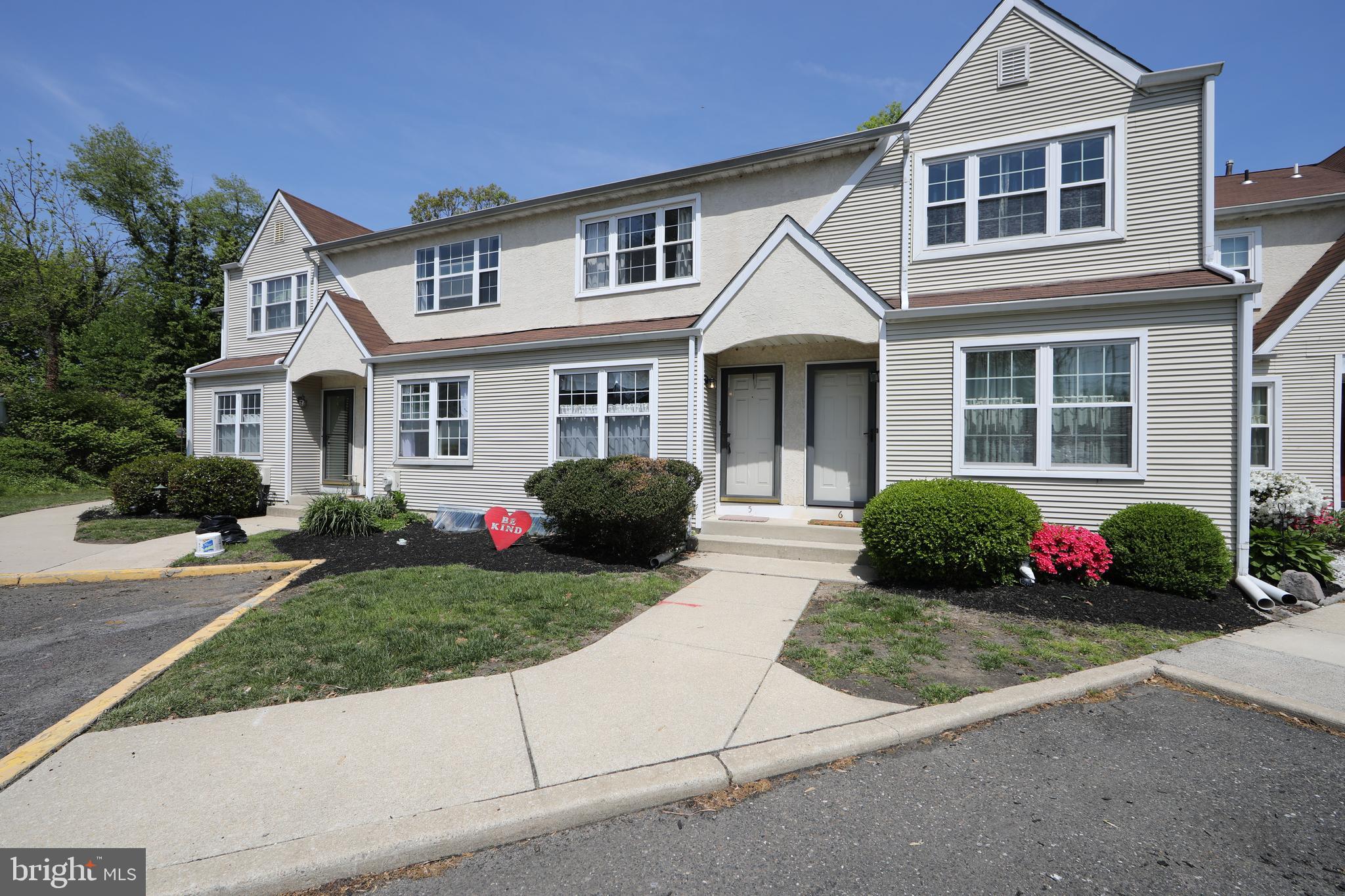 111 E BEECHWOOD AVENUE 5