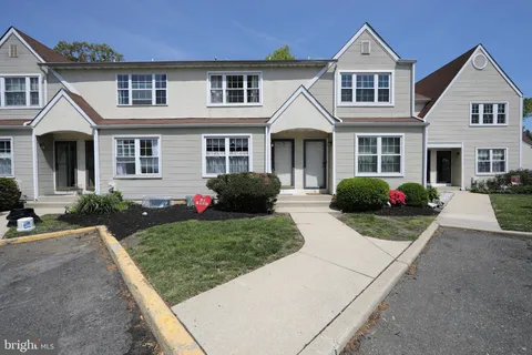 MLS: NJCD2115818