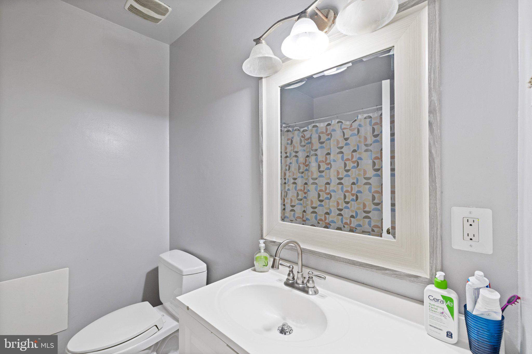 NEWPORT ESTATES - Residential