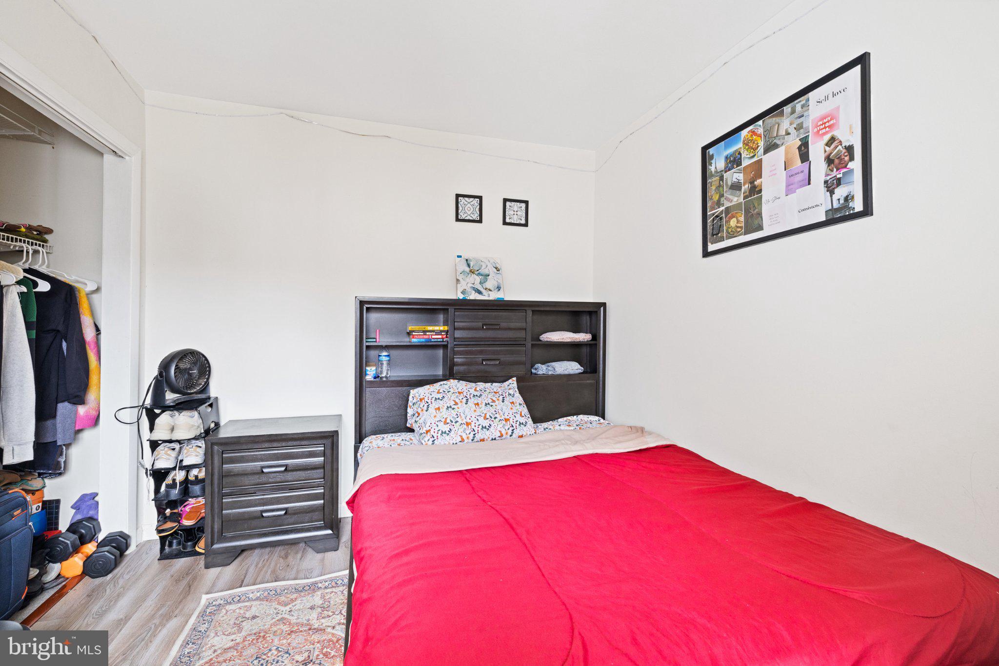 NEWPORT ESTATES - Residential