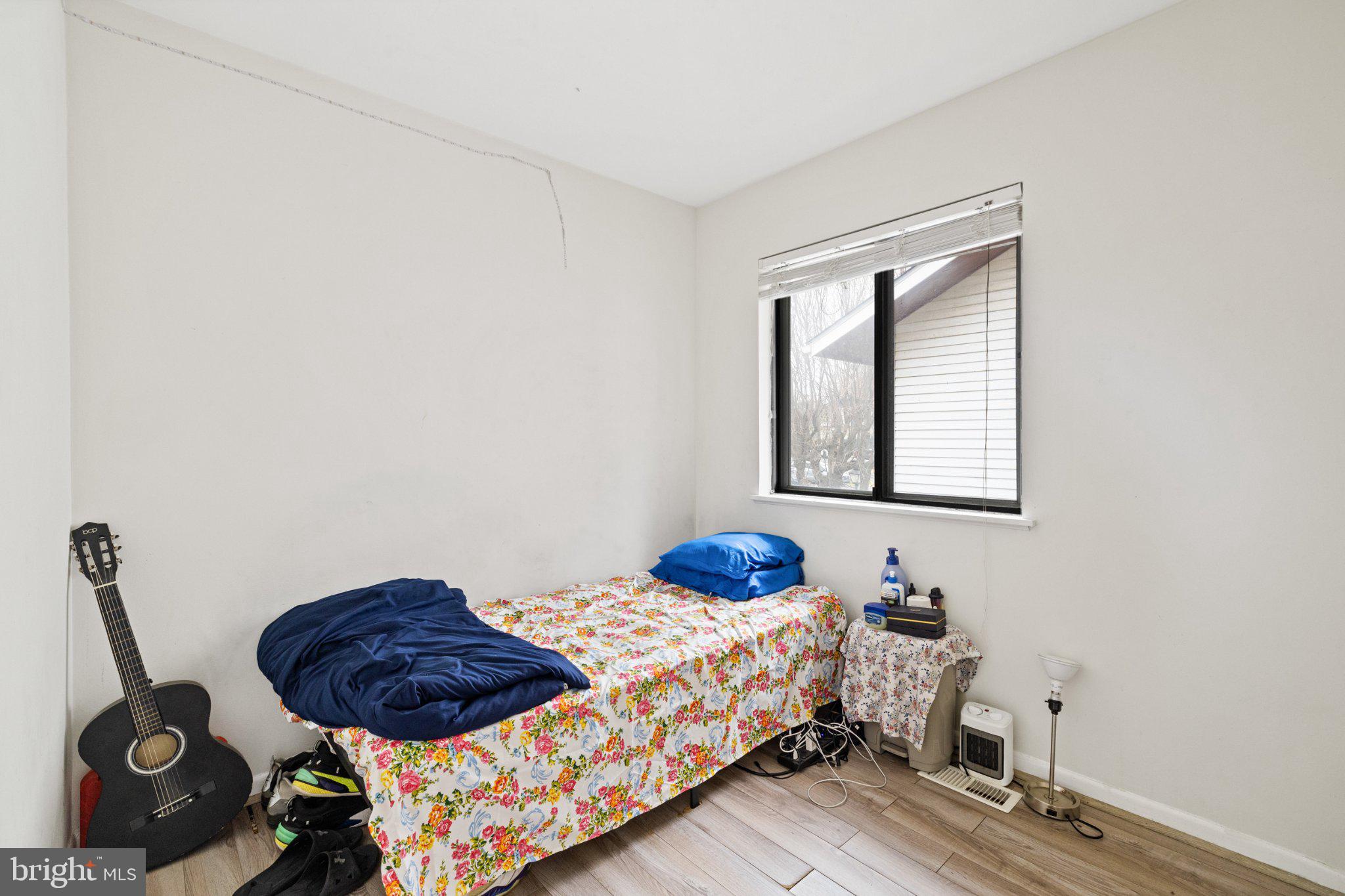 NEWPORT ESTATES - Residential