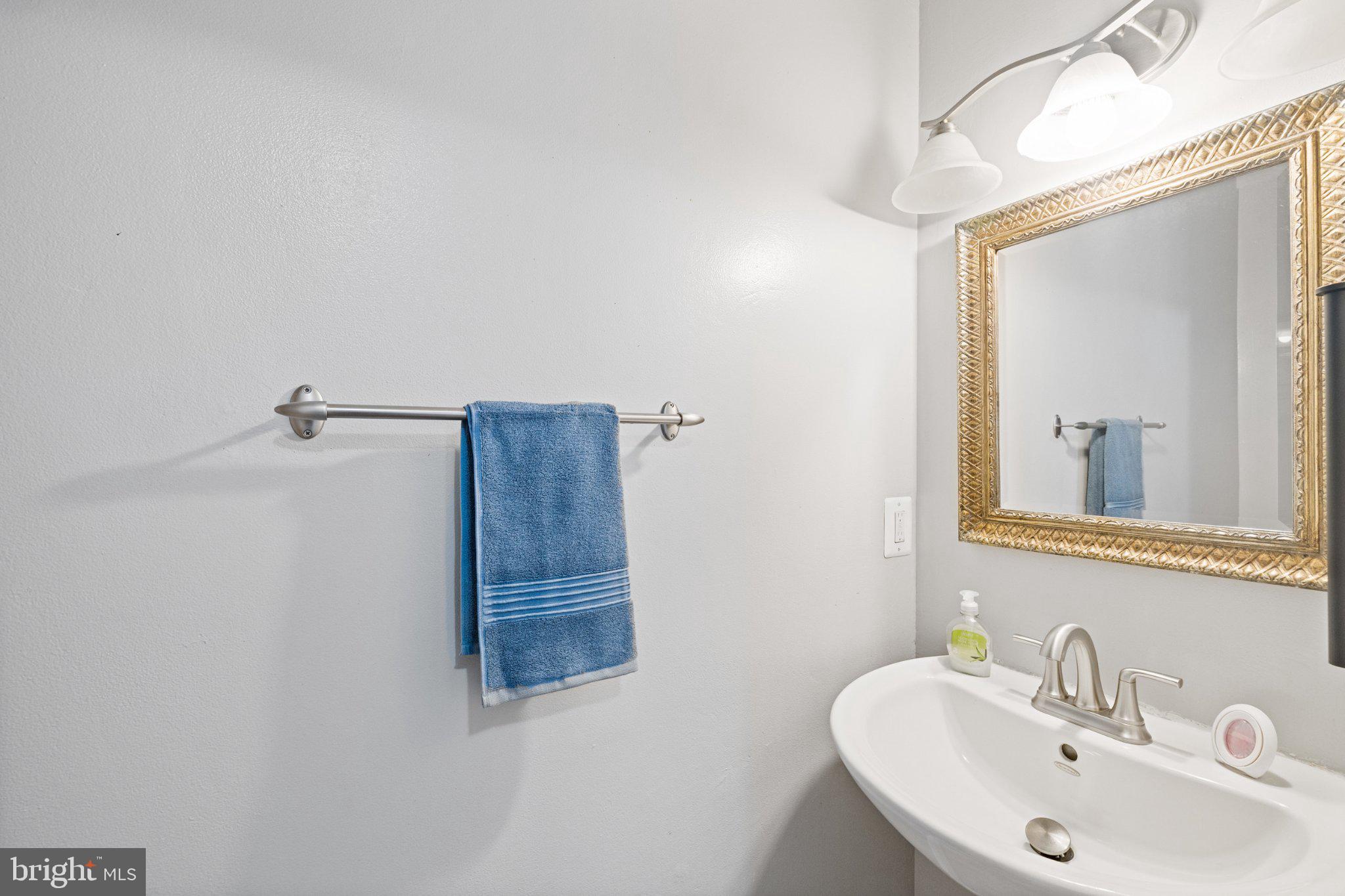 NEWPORT ESTATES - Residential