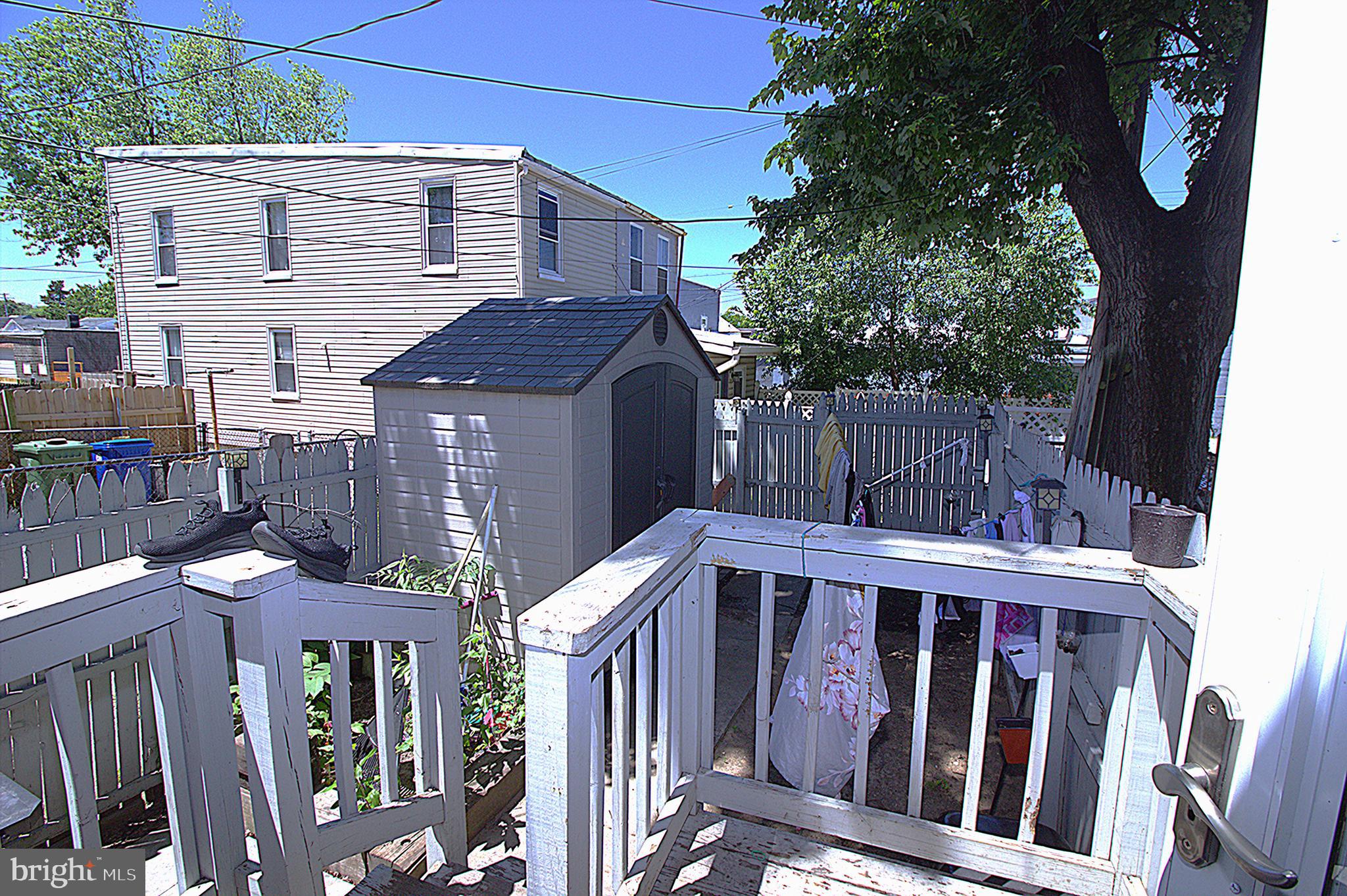 BROOKLYN - Residential