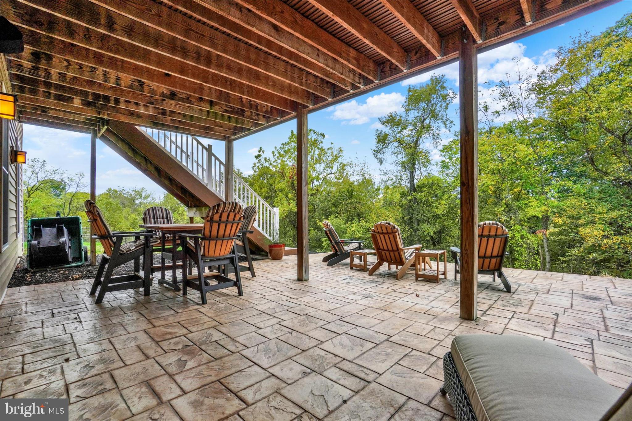 FLORIBUNDA HEIGHTS - Residential